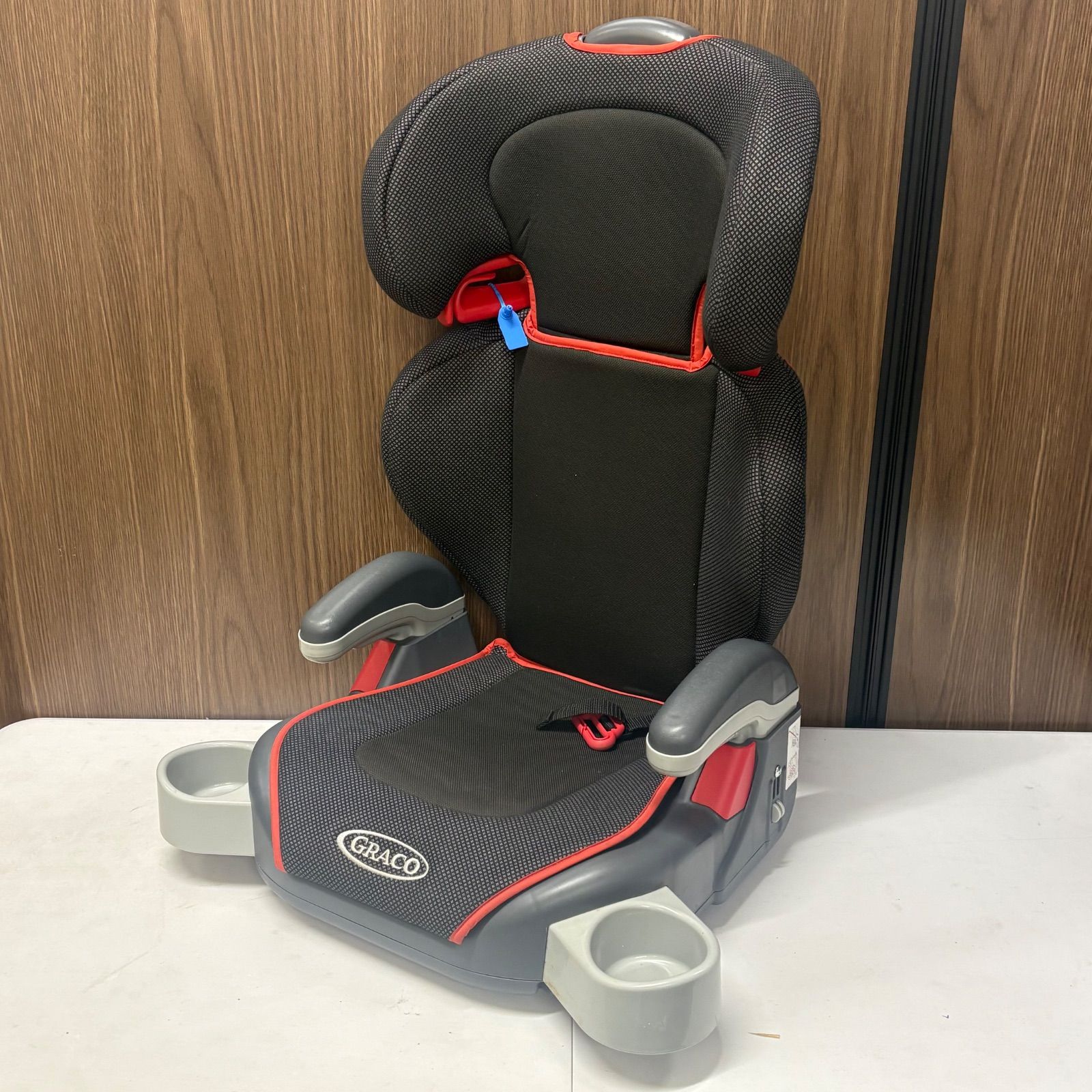 ✰美品✰GRACOの車用ジュニアシート(背もたれ取外しOK！) 左右のドリンクホルダー付き！ Amazon | GRACO (グレコ) ジュニアシート シートベルト固定 ジュニア