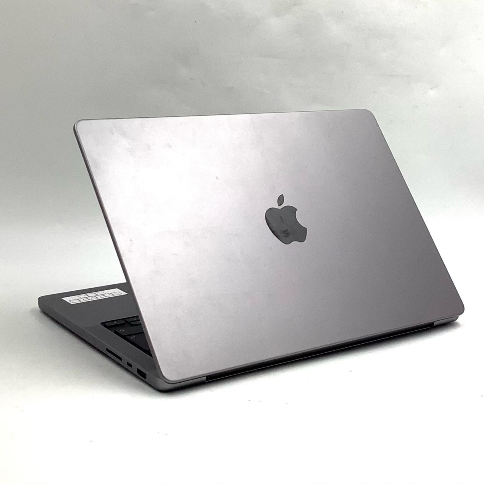 MacBook Pro 13-inch 2020 Four Thunderbolt 3 ports【ランク：D 