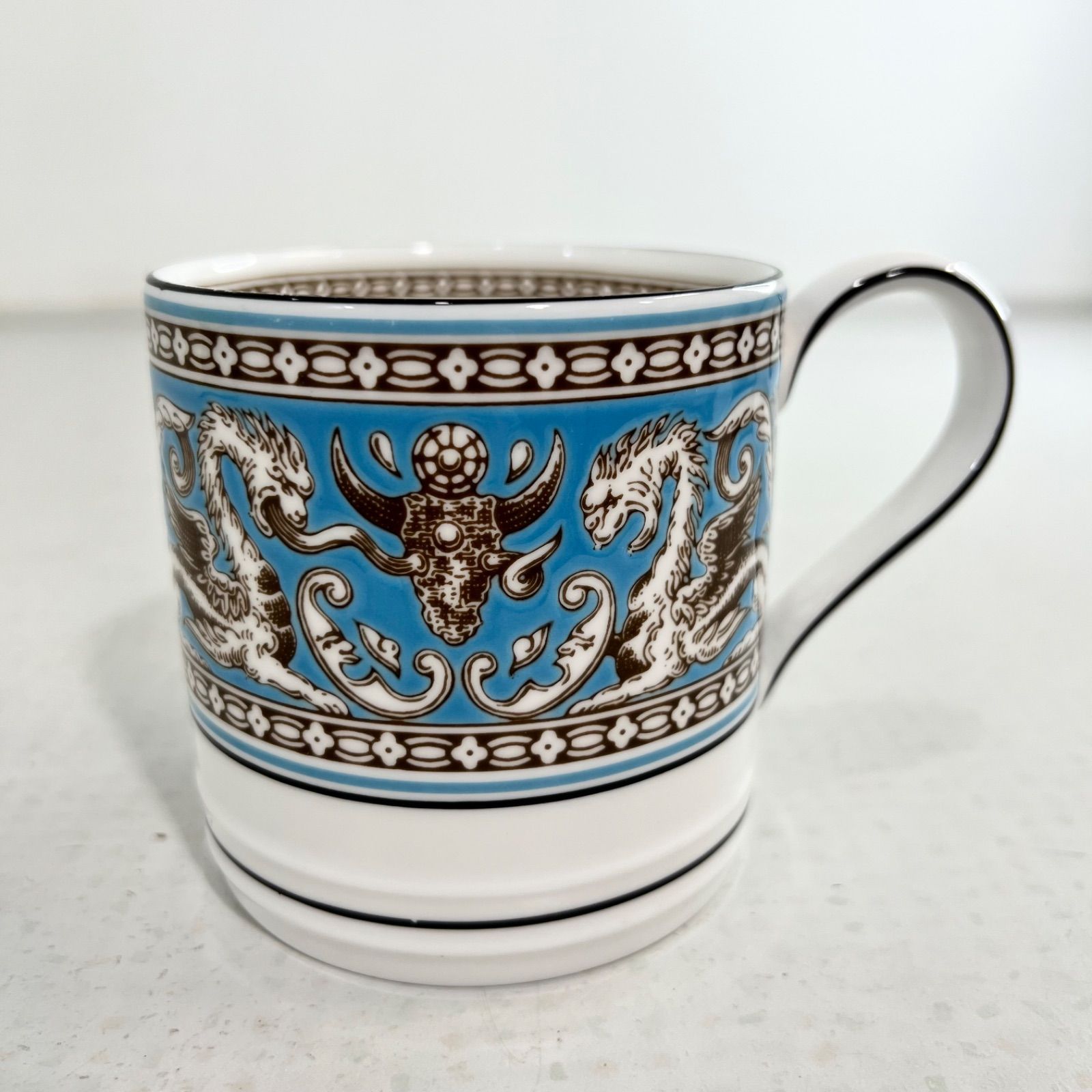 【中古品】ウェッジウッド フロレンティーン ターコイズ マグカップ WEDGWOOD FLORENTINE 英国 イギリス カップ