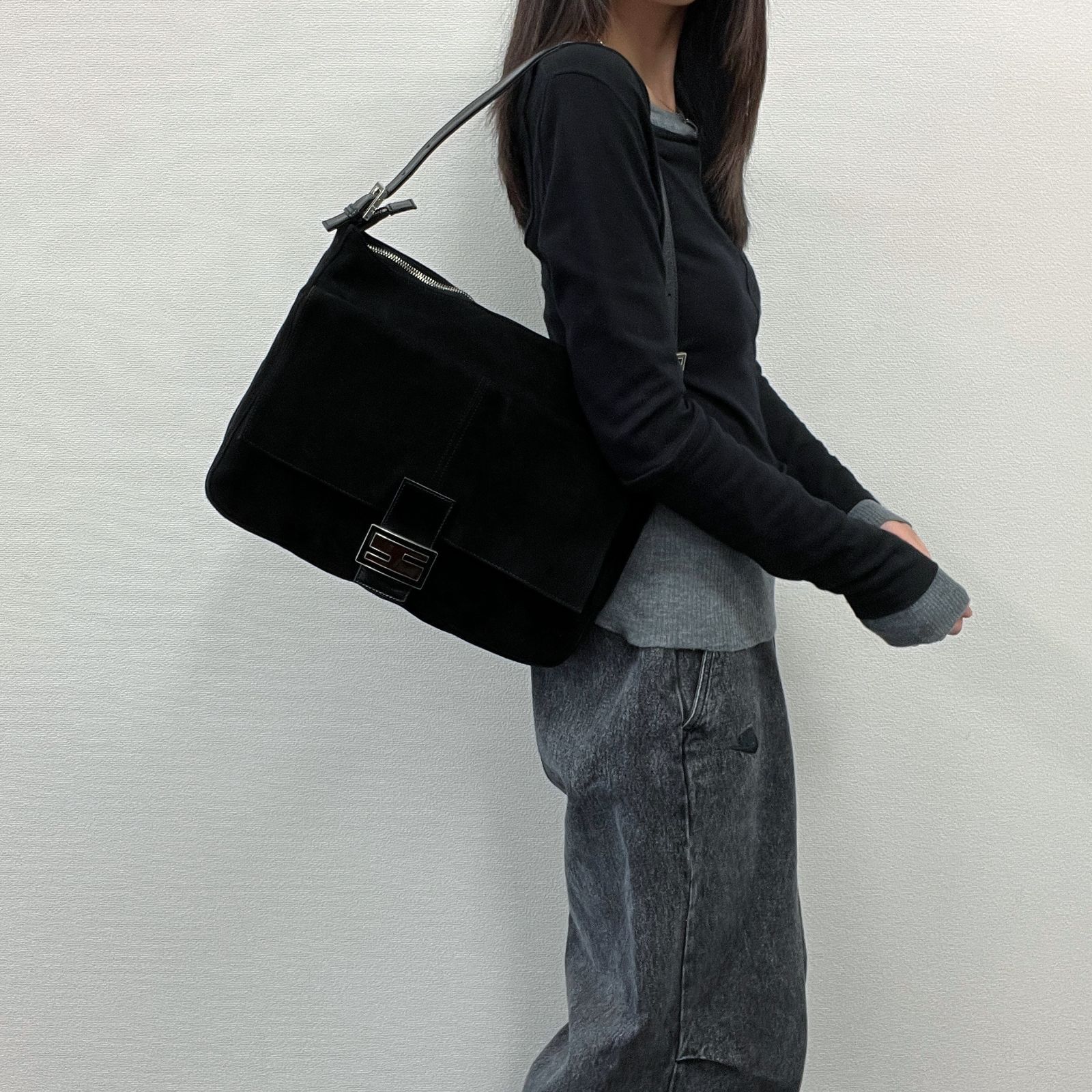 FENDI フェンディ スエード ハンドバック&ショルダーバッグ(BLACK 