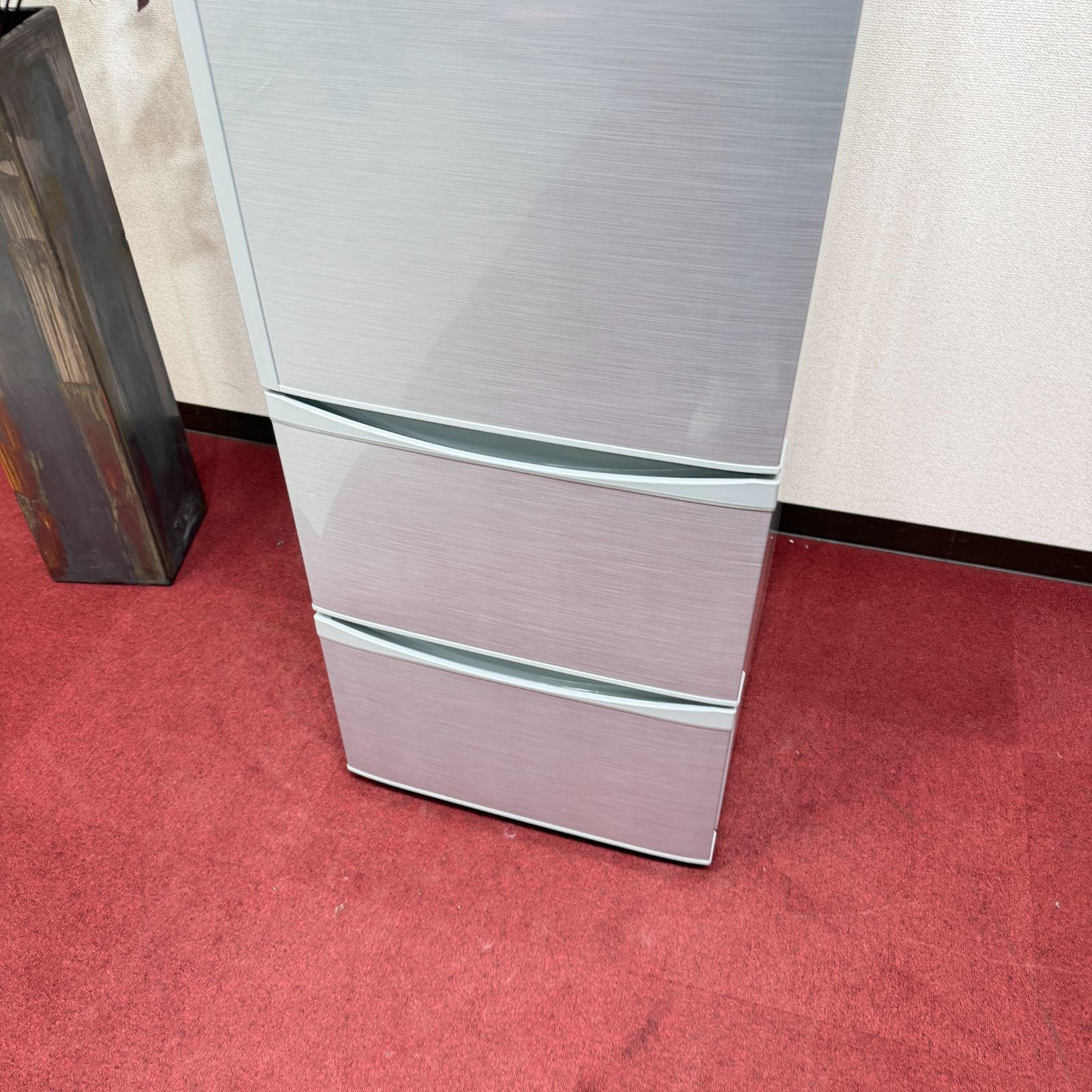 東京23区送料無料 美品シャープ2014年製3ドア冷蔵庫 264L製氷有 洗浄 