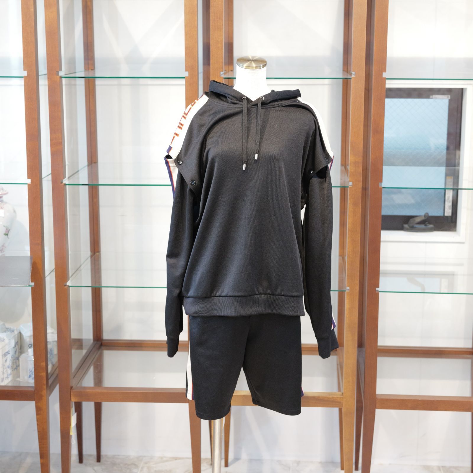 GUCCI 2way グッチ テクニカルジャージー アームチェンジ パーカー M パンツ Sセット 美品