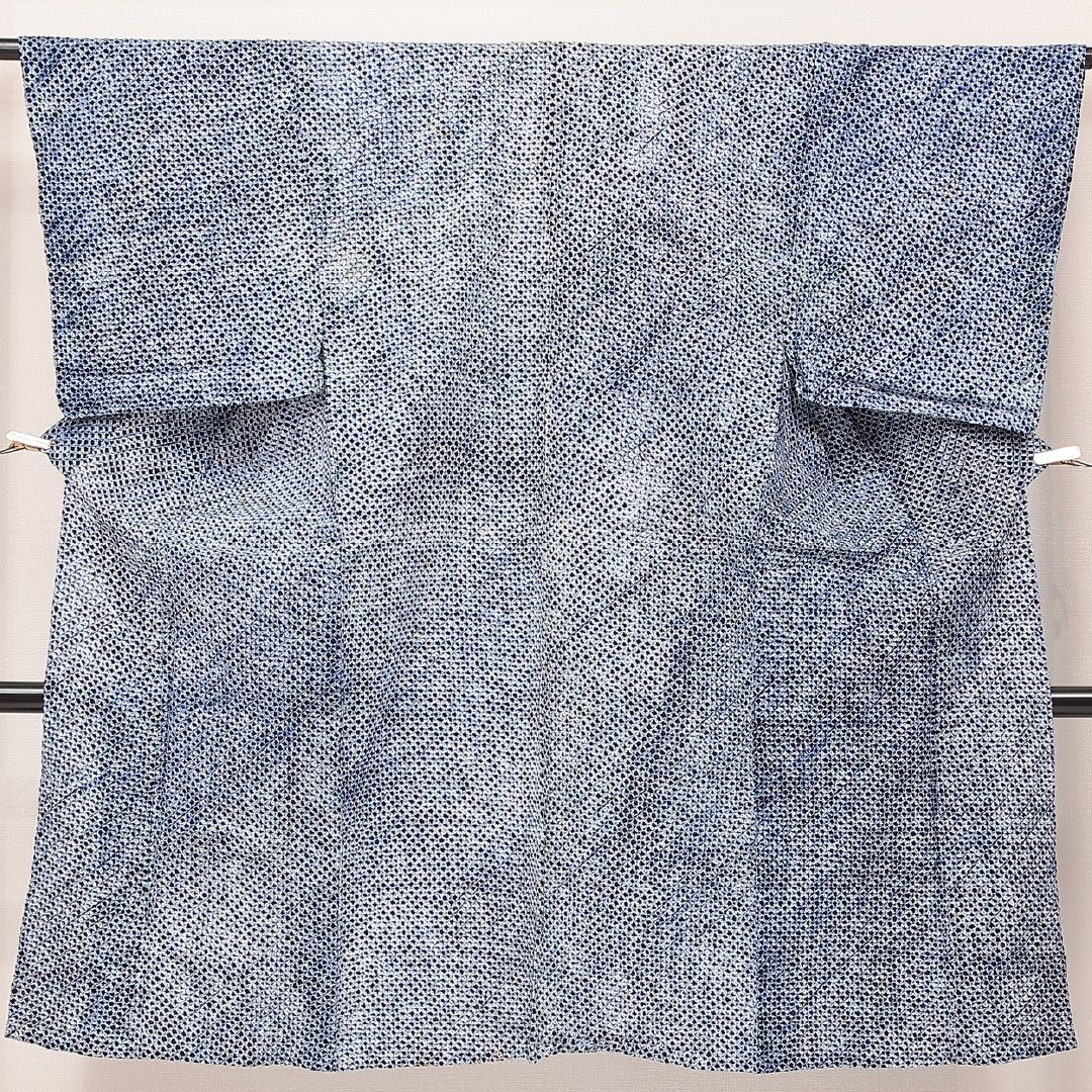 有松 夏物 木綿の浴衣 男性用 総絞り 夏物 身丈129cm 裄丈63cm 木綿 洗える着物 Cランク カジュアル 棒衿 XSサイズ 肩当て 伝統的 爽やか 紺系 M4 1226-17185