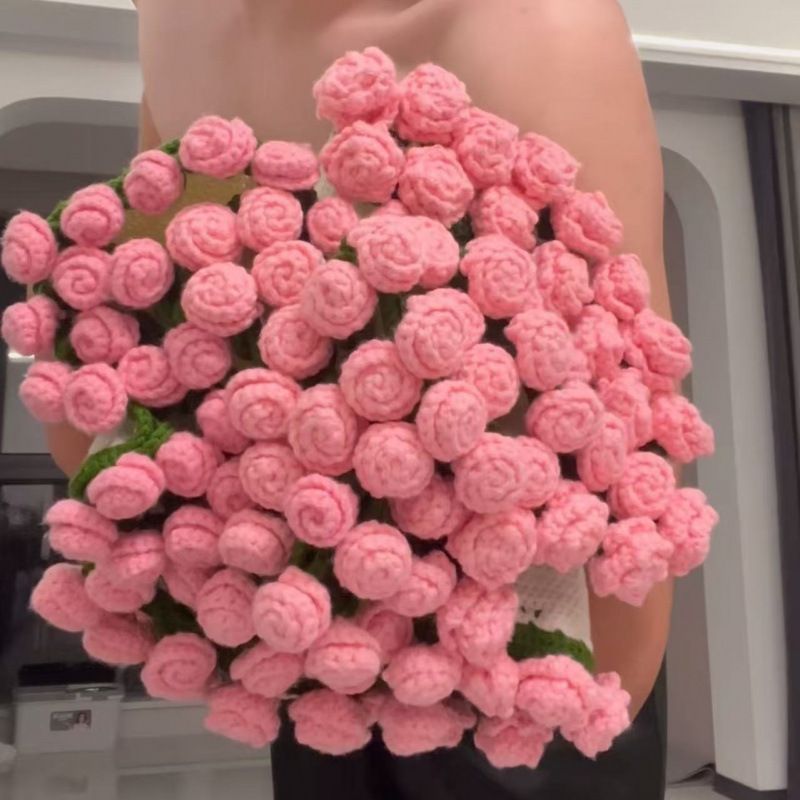 【新品未使用】ローズブランケット 花束風 毛毯 ハンドメイド風 ピンク 誕生日 お祝い ギフト 52輪 110cm