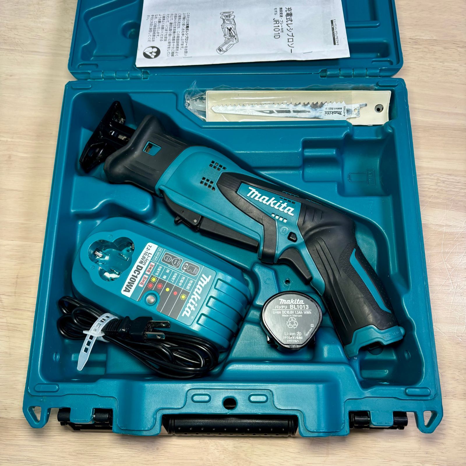 マキタ(Makita) JR101D 充電式レシプロソー - メルカリ