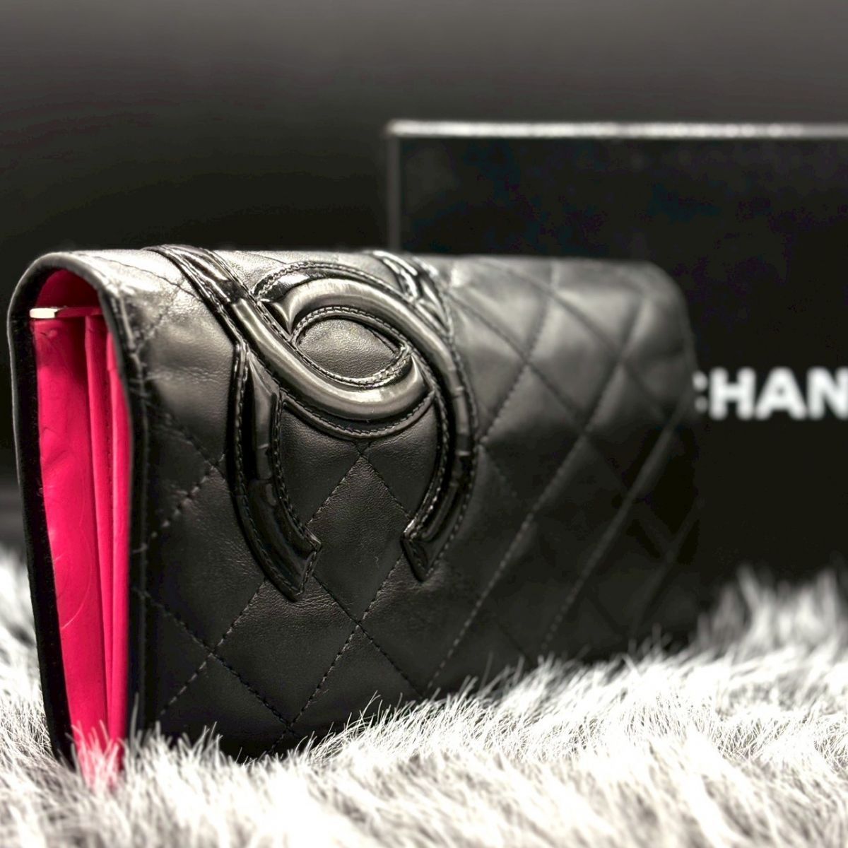 CHANEL　シャネル　マトラッセ　長財布　キルティング　ラムスキン　ココマーク CHANEL（シャネル） マトラッセ ミニチェーンショルダー 長財布