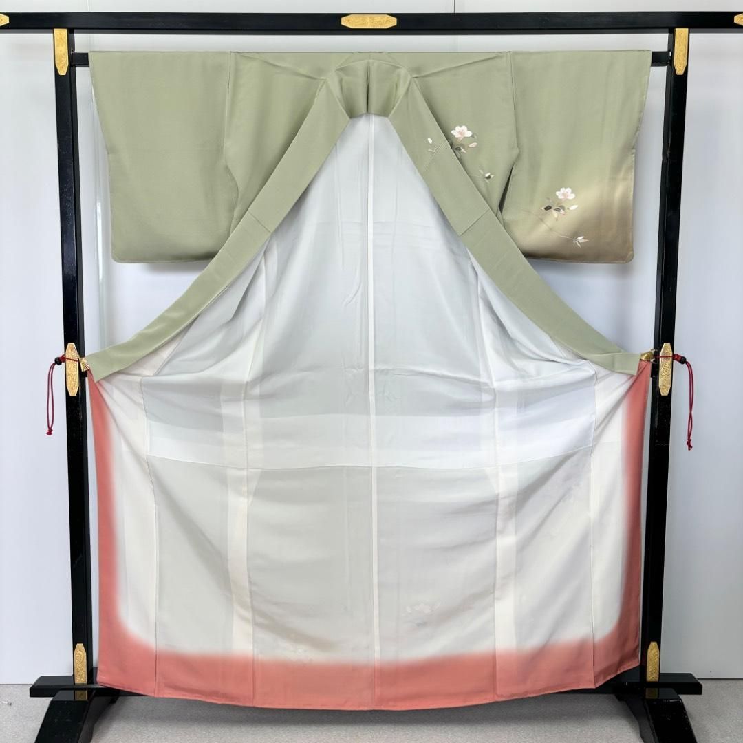 付下げ 螺鈿 花模様 金彩 薄利休色 縮緬 しつけ糸 トールサイズ K-5920 