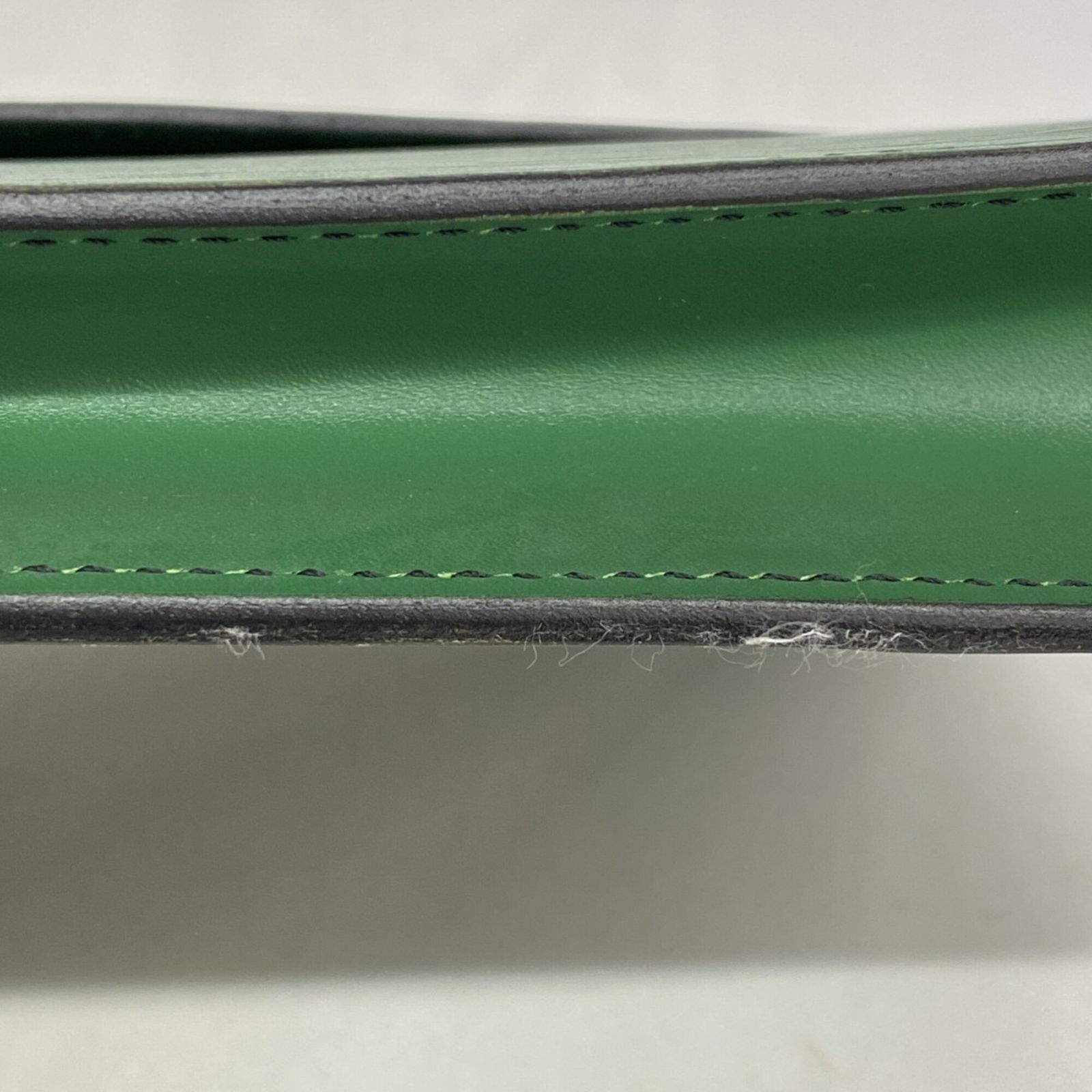 ルイ・ヴィトン(Louis Vuitton) ルイ・ヴィトン クラッチバッグ エピ
