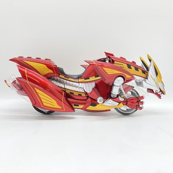 中古】 開封) S．H．Figuarts 仮面ライダー龍騎サバイブ