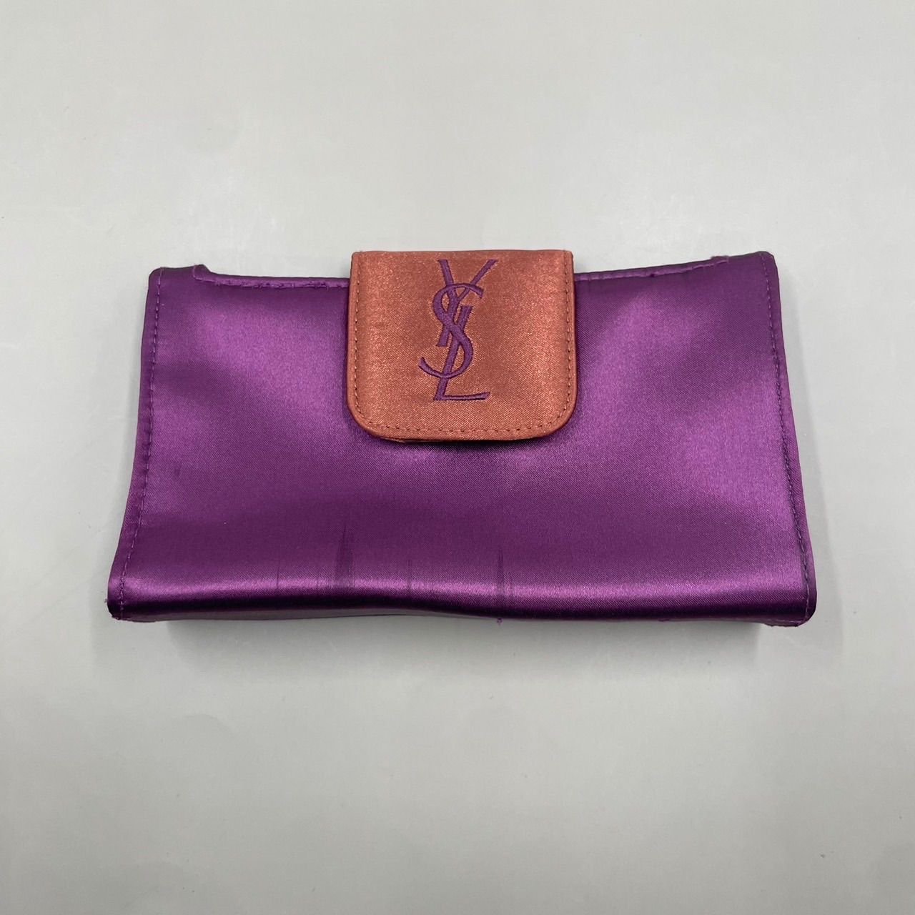 美品 Yves Saint Laurent イヴサンローラン 化粧ポーチ マルチポーチ 
