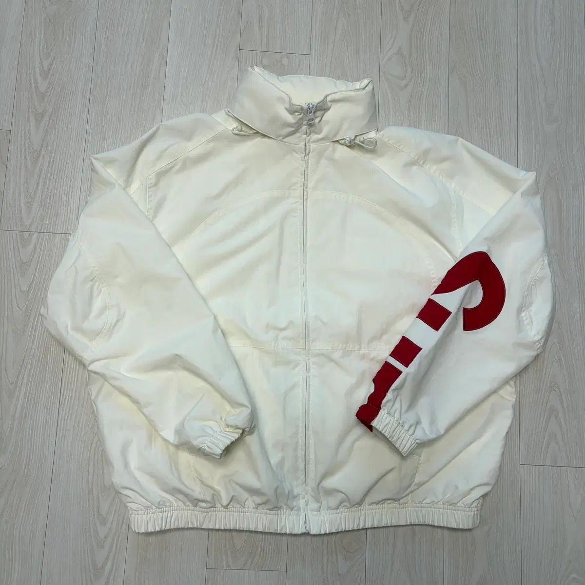 Supreme Spellout トラックジャケット 白 Mサイズ - メルカリ
