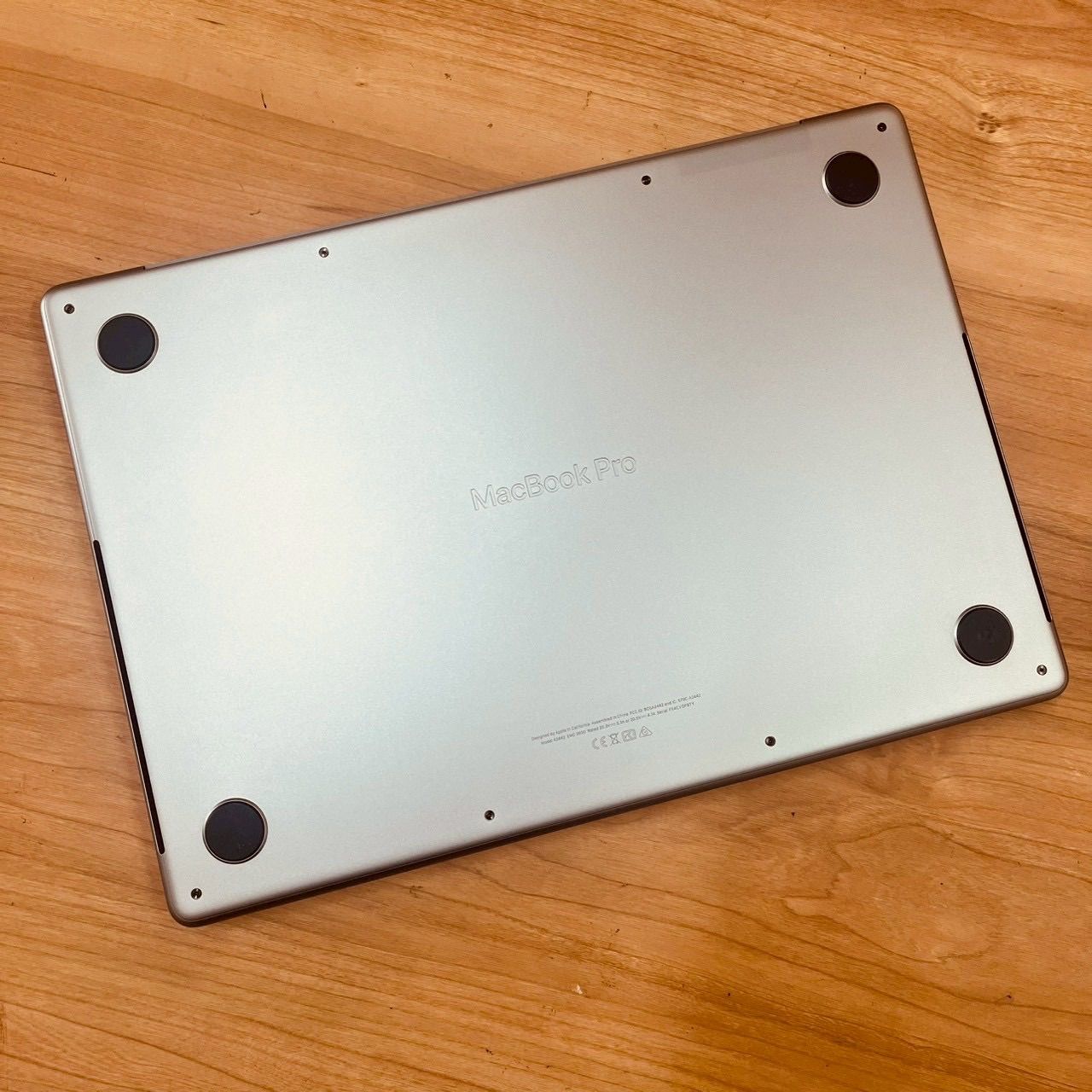 動作確認済】 MacBook pro 14インチ 2021 Apple M1 MAX 64GB 1TB 動画 