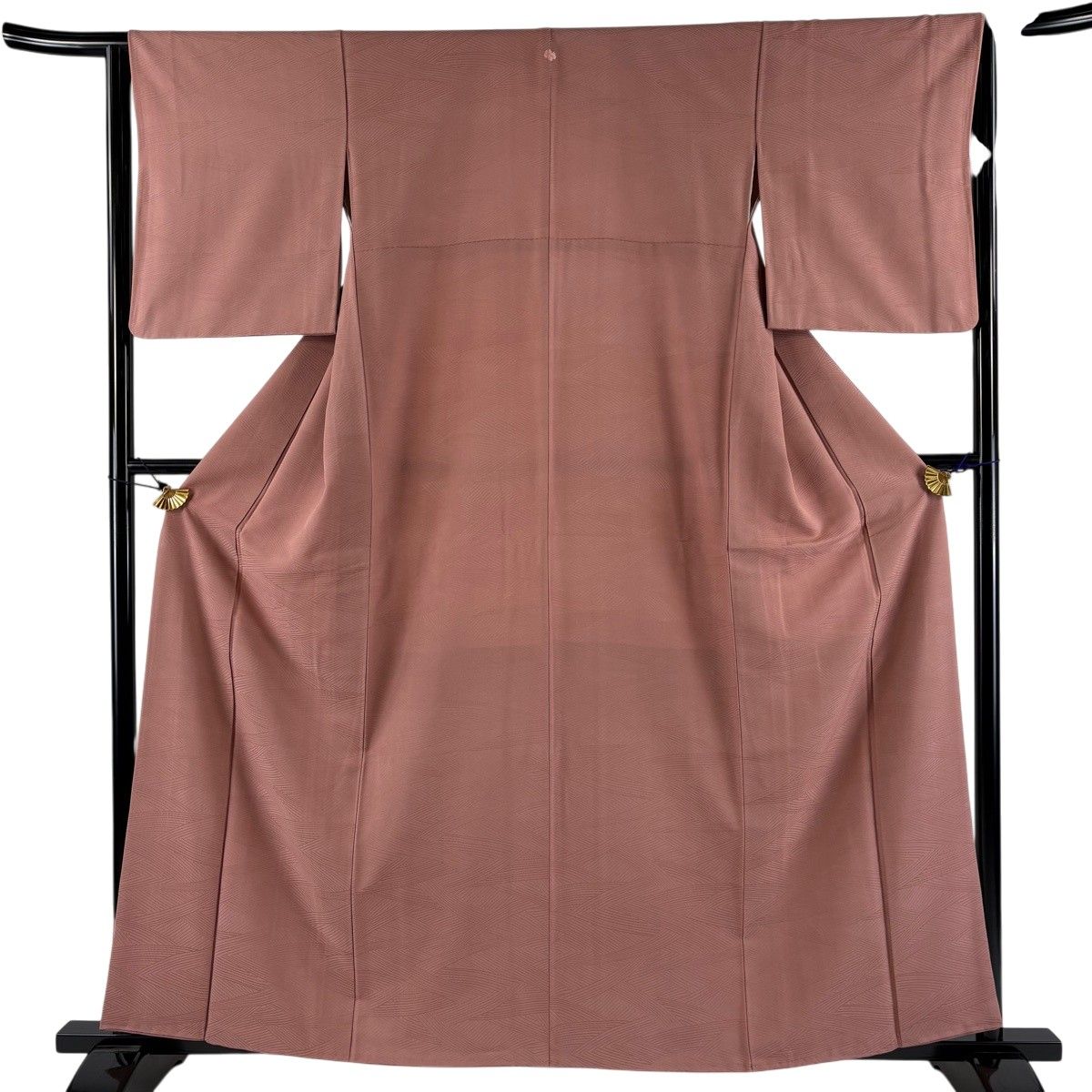 色無地 身丈160cm 裄丈67cm 正絹 秀品 【中古】 色無地 身丈160cm 裄丈64cm M 袷 地紋 ピンクベージュ 正絹 優品 一つ