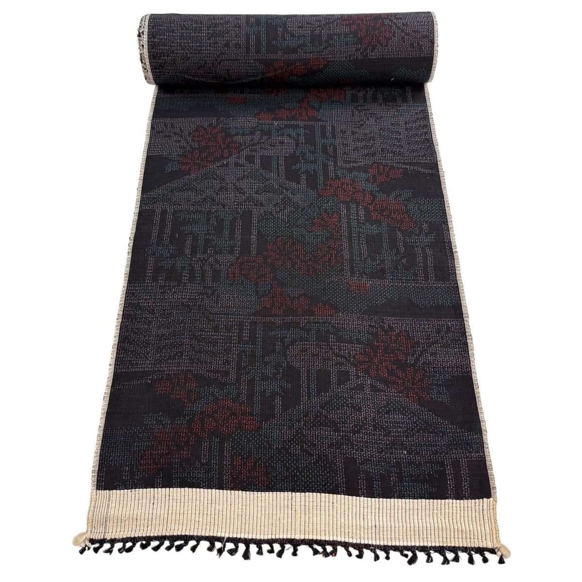 反物 秀品 紬 草花 建物 黒 正絹 【中古】