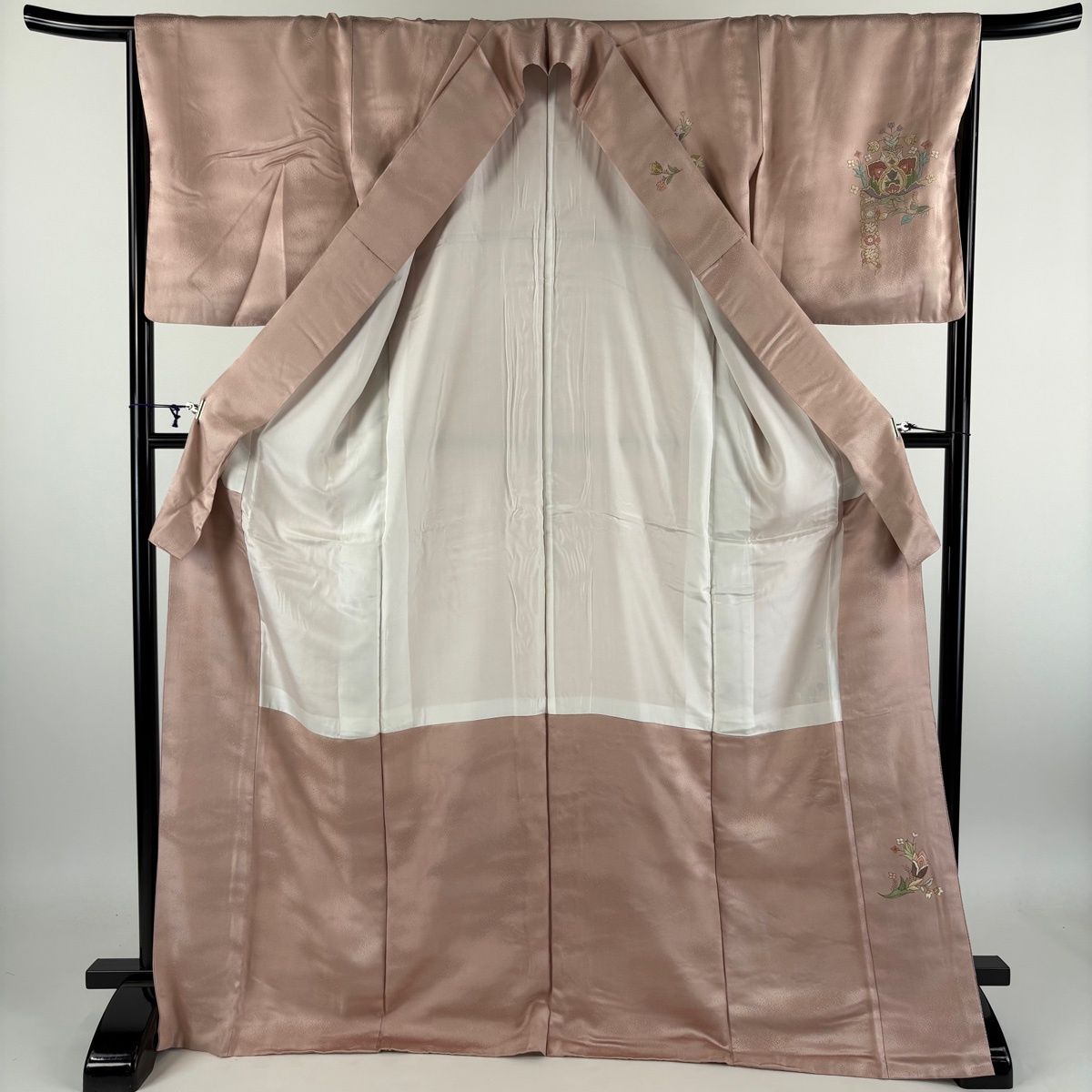 付下げ 身丈153.5cm 裄丈63.5cm 正絹 名品 【中古】 付下げ 身丈153.5cm 裄丈62cm 正絹 秀品 【中古】の通販 by バイセル