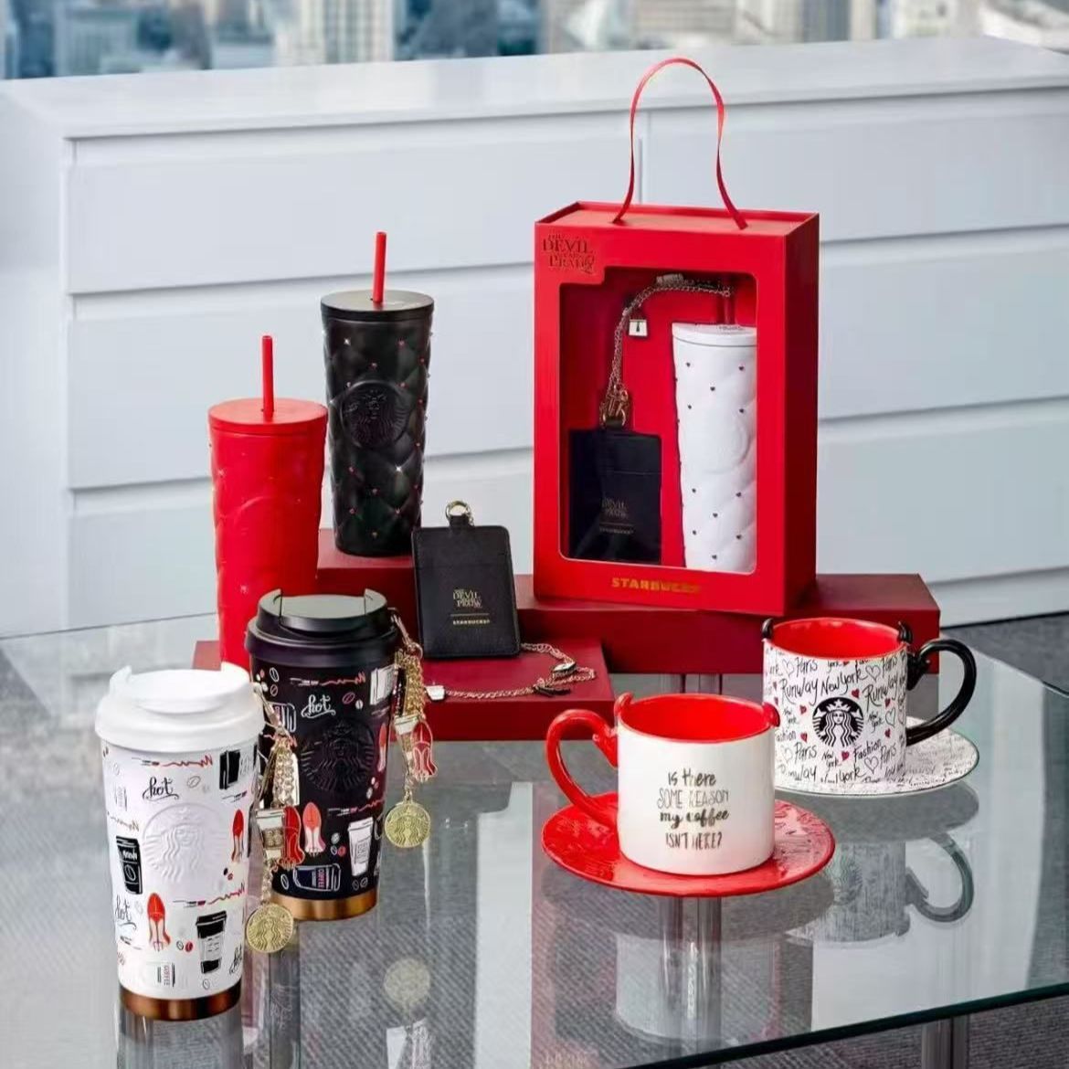 発送予定：5月下旬頃☆希少☆海外限定コラボ正規品☆日本未発売