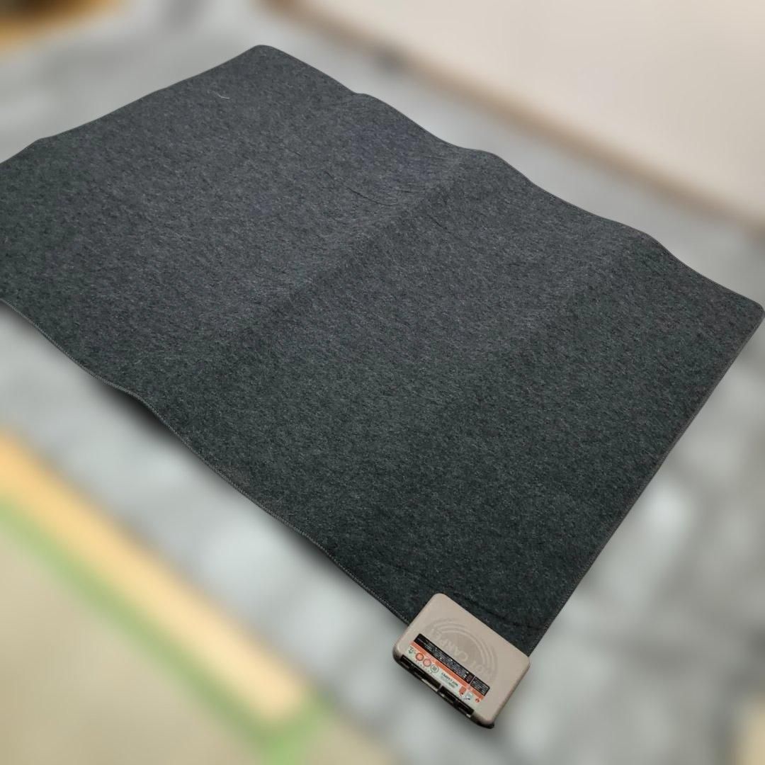 美品 ワタナベ工業 WHC-155 1.5畳 ホットカーペット 100V 360W 日本製 6時間自動オフタイマー付 ダニ退治機能 強中弱切替 折りたたみ収納可　260221-2