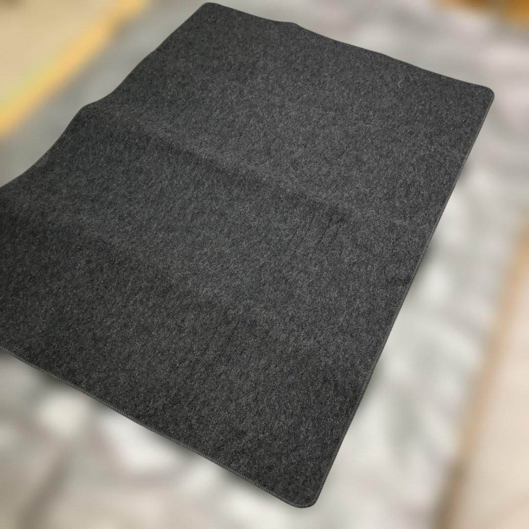 美品 ワタナベ工業 WHC-155 1.5畳 ホットカーペット 100V 360W 日本製 6時間自動オフタイマー付 ダニ退治機能 強中弱切替 折りたたみ収納可　260221-2