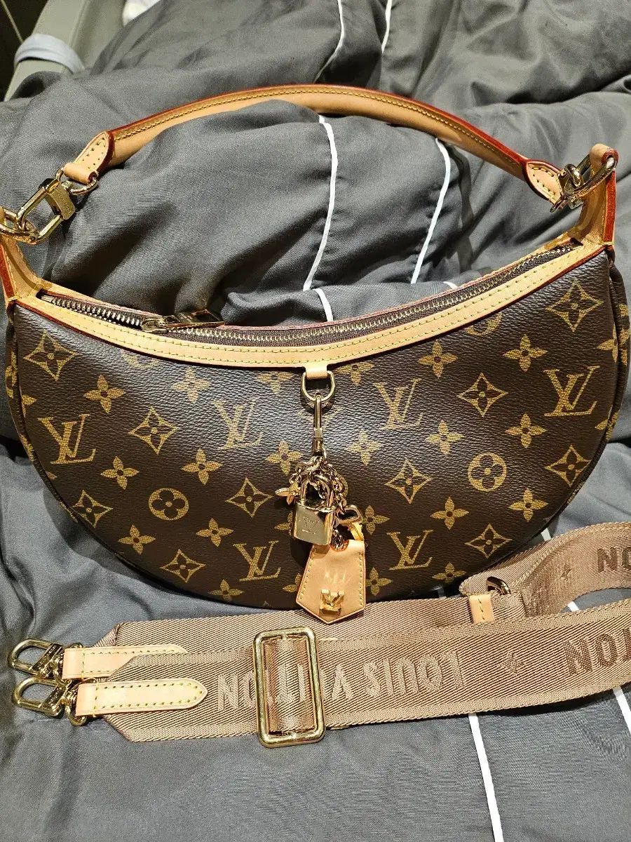 Buy from Japan Easily