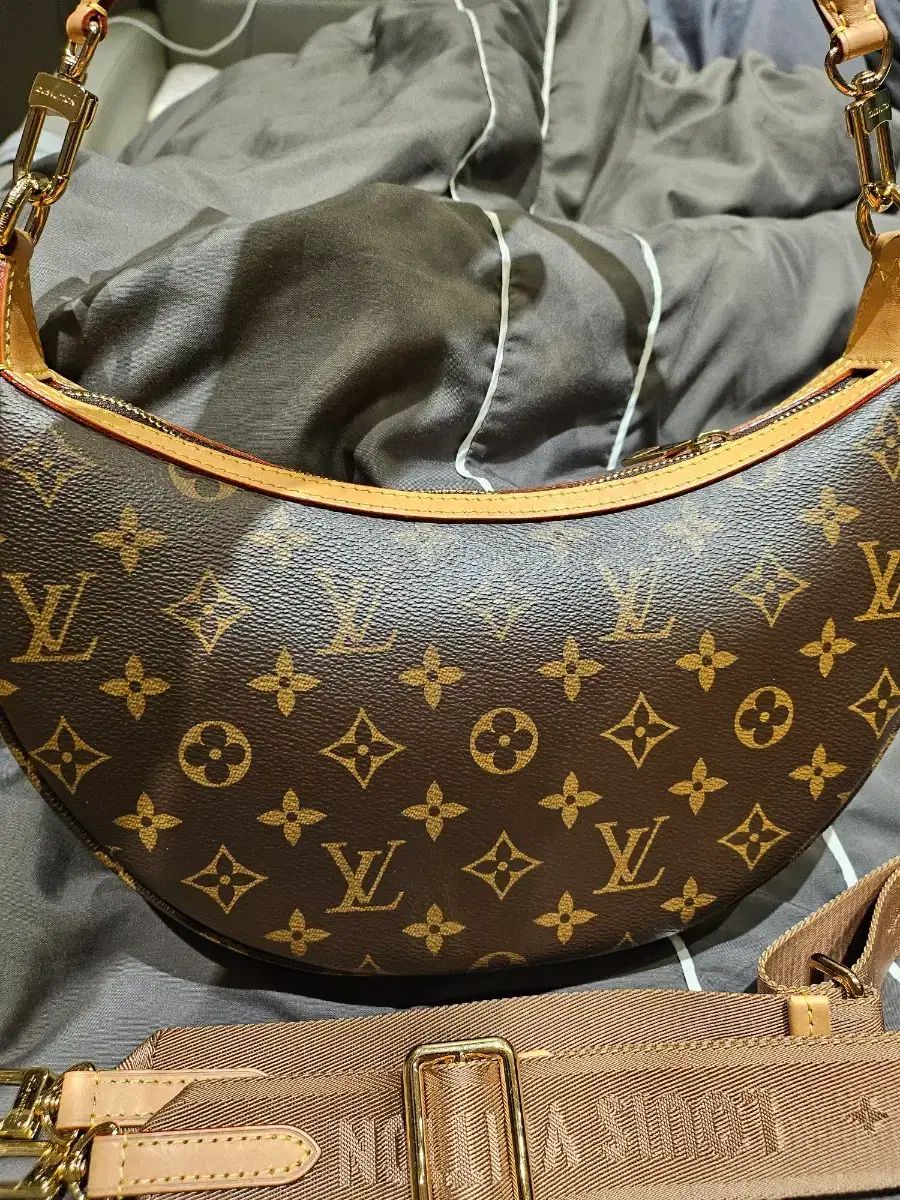 Buy from Japan Easily