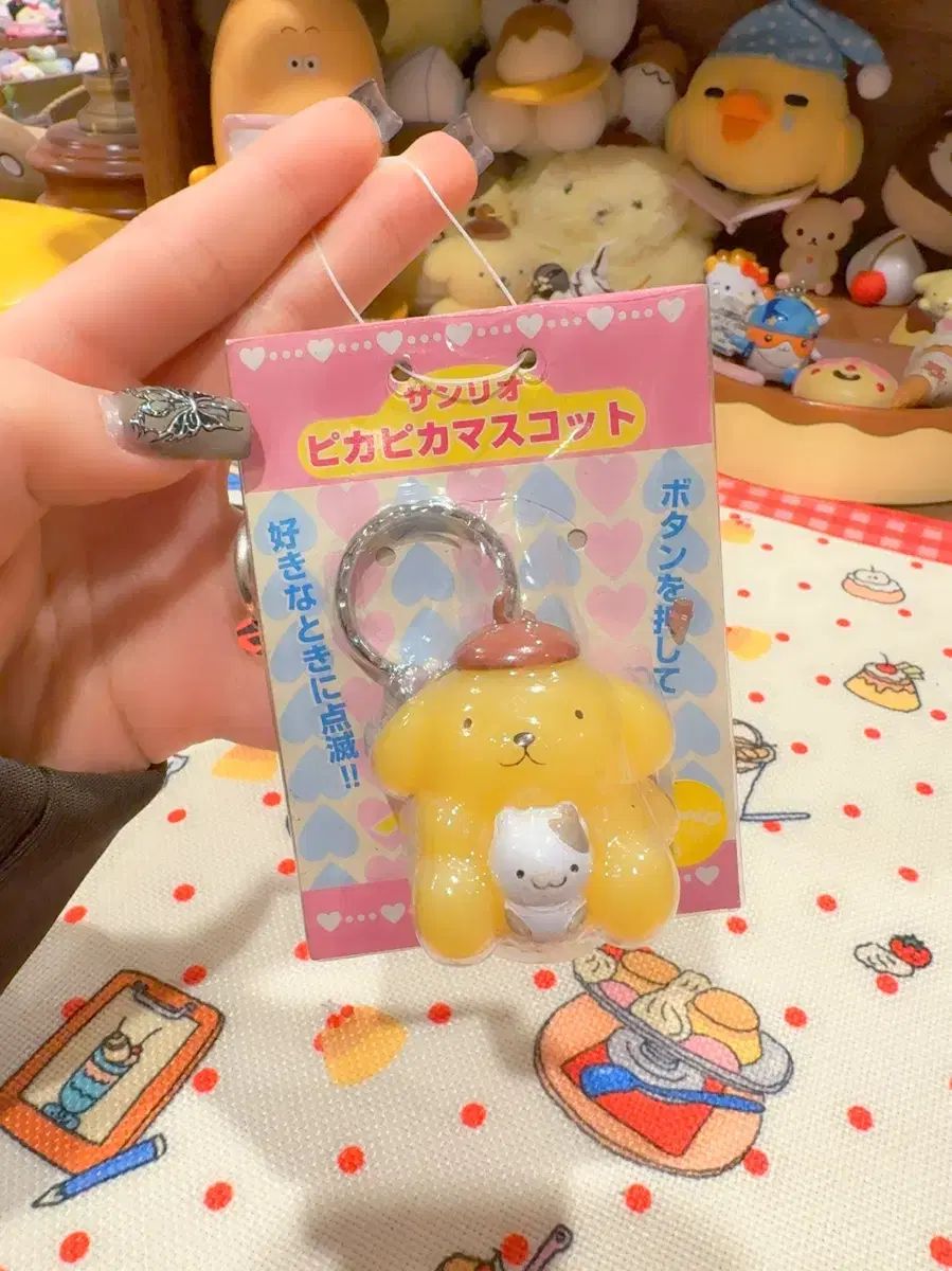 サンリオ ポムポムプリン マフィン キーホルダー ストラップ - メルカリ