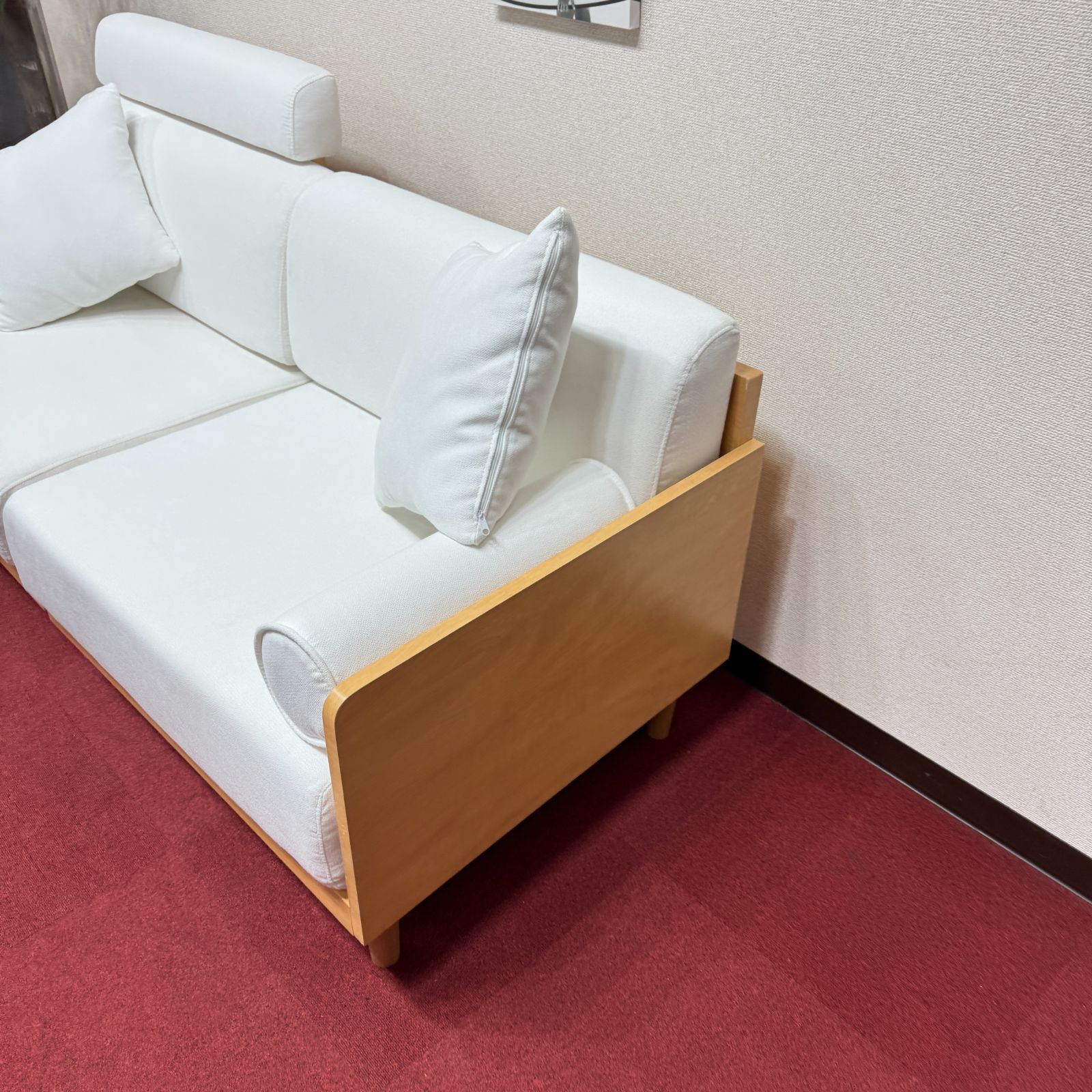 東京23区送料無料 超美品オシャレな白い2Pソファー 洗浄/除菌済み 23 