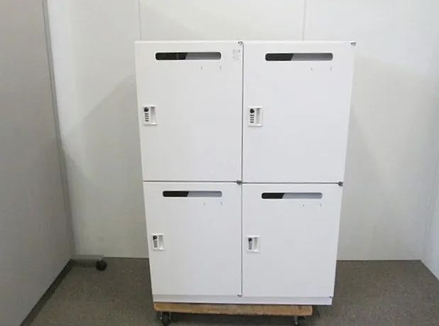 【東京都限定送料2200円も可】イトーキ　シンライン　4人用　ダイヤルロッカー　パーソナルロッカー　貴重品入れ　個人ロッカー　オフィス家具