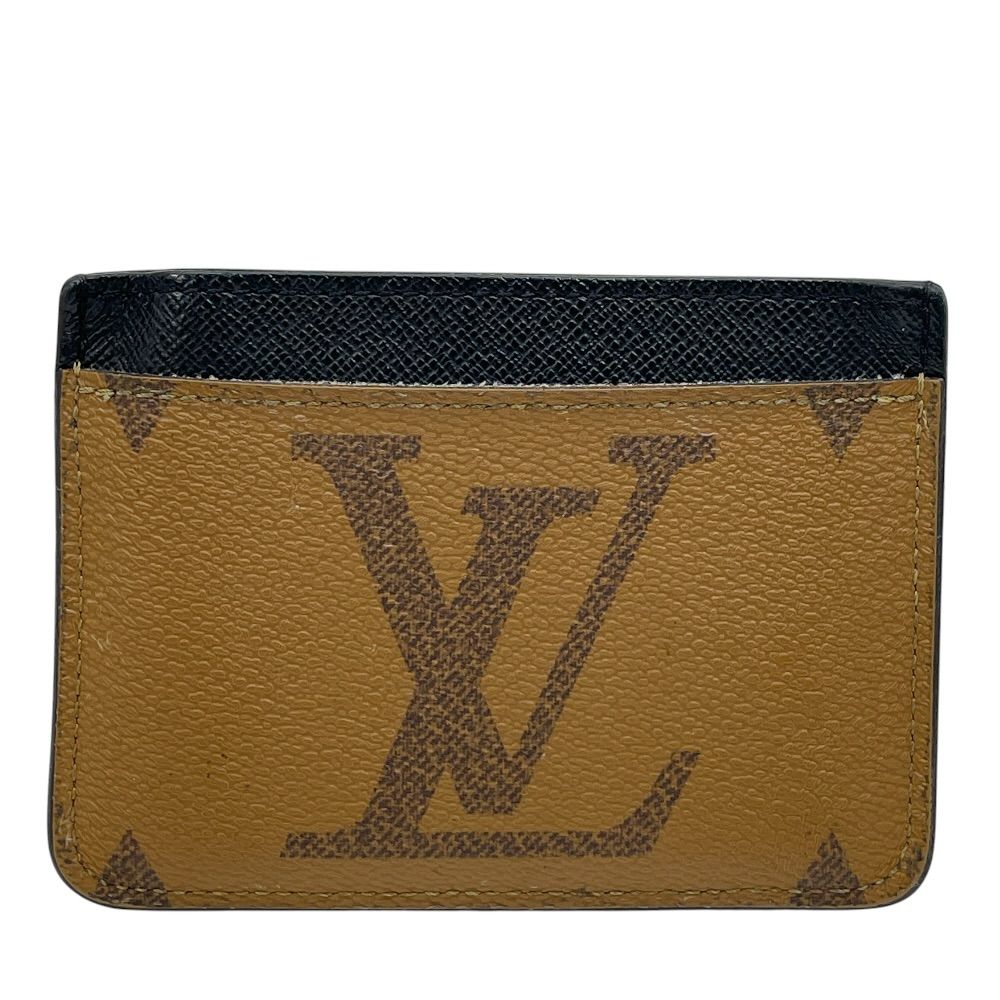 ルイヴィトン カードケース ジャイアントモノグラムリバース ポルト カルト LVサイドアップ パスケース 名刺入れ M81462 LOUIS VUITTON 上品 洗練 高級感 シンプル 定番 人気 日常使い