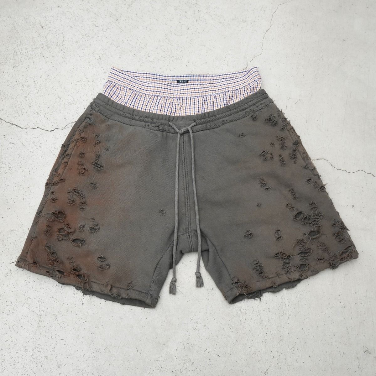 美品25SS LES SIX レシス PUBLIC EXPLODED DOCKING SHORTS ダメージ 