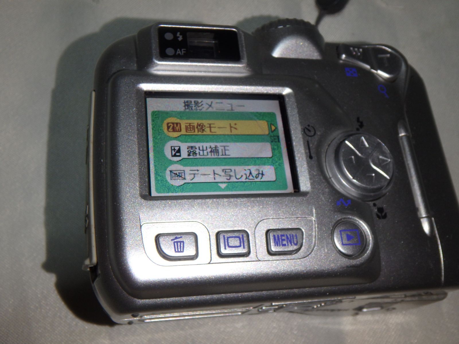 動作品 NIKON E2100 COOLPIX デジタルカメラ 乾電池駆動 NIKON E2100 COOLPIX デジタルカメラ - メルカリ