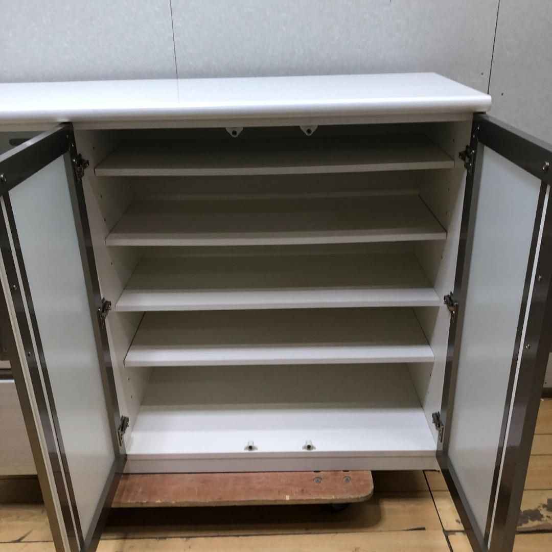 ニトリ ポスティア キッチンカウンター レンジ台 食器棚　コンセント付　幅90㎝ ニトリ キッチンボード ポスティア 食器棚 NITORI レンジボード