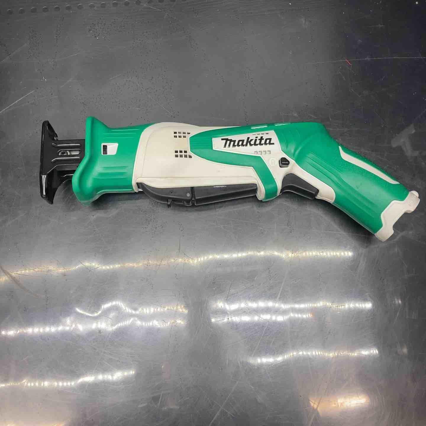 マキタ(makita) コードレスレシプロソー JR101DWG【川越店】 マキタ(makita) コードレスレシプロソー JR101DWG【川越店】