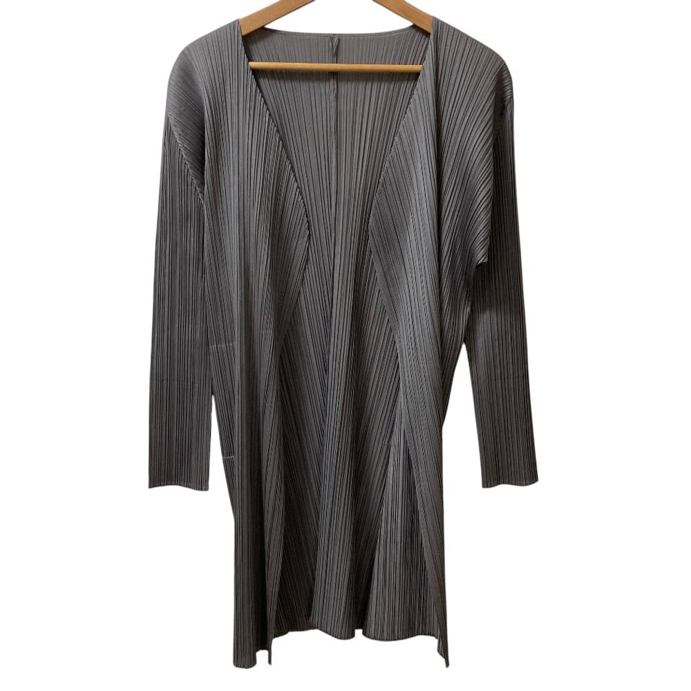 プリーツプリーズ イッセイミヤケ　長袖　ロングカーディガン　グレー　サイズ3 中古・古着通販】ISSEY MIYAKE (イッセイミヤケ) ロングカーディガン
