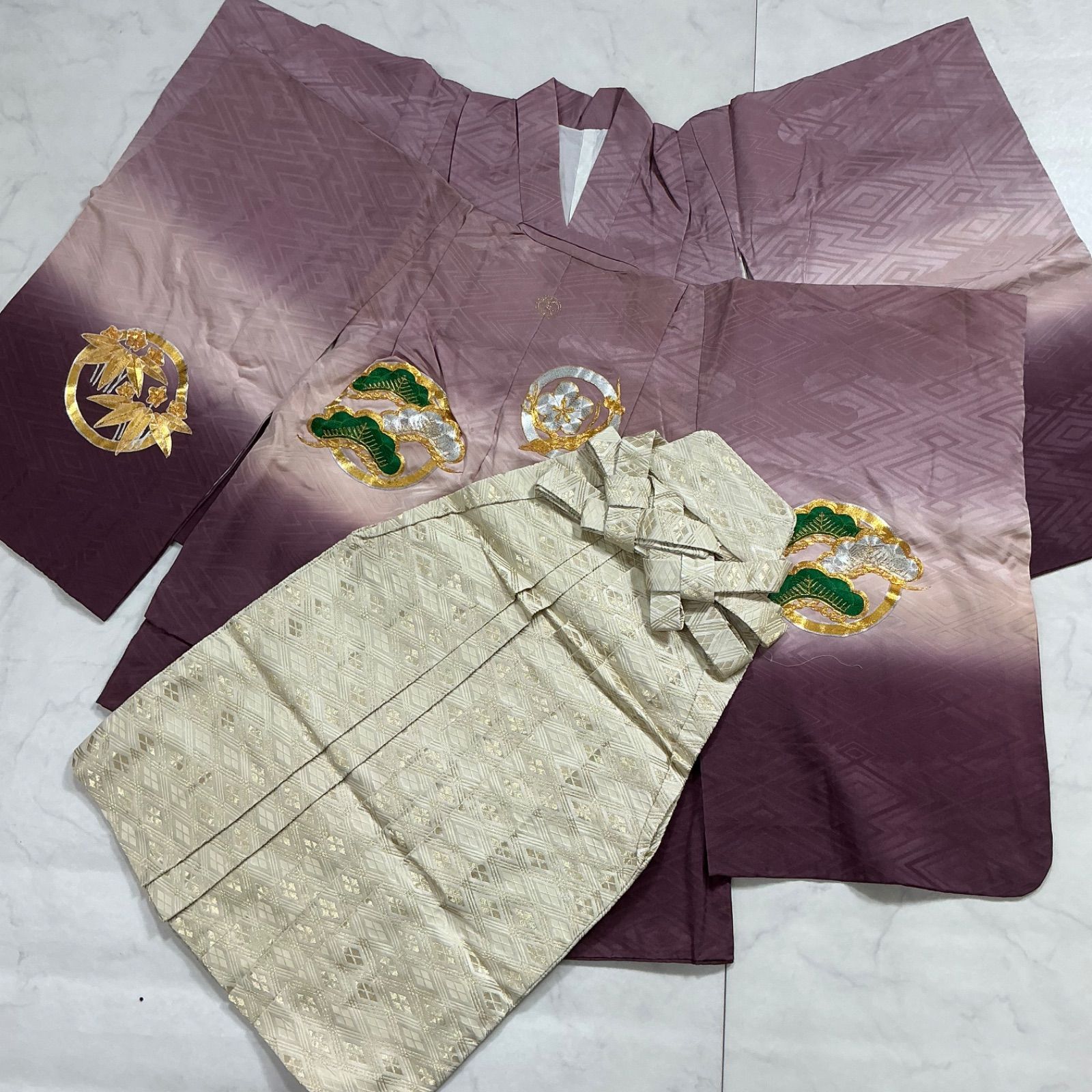 ◆kimono+one◆5歳くらい用◆子供着物羽織袴◆3点セット◆七五三◆男の子◆羽織◆着物◆一つ紋◆行燈袴◆ G393