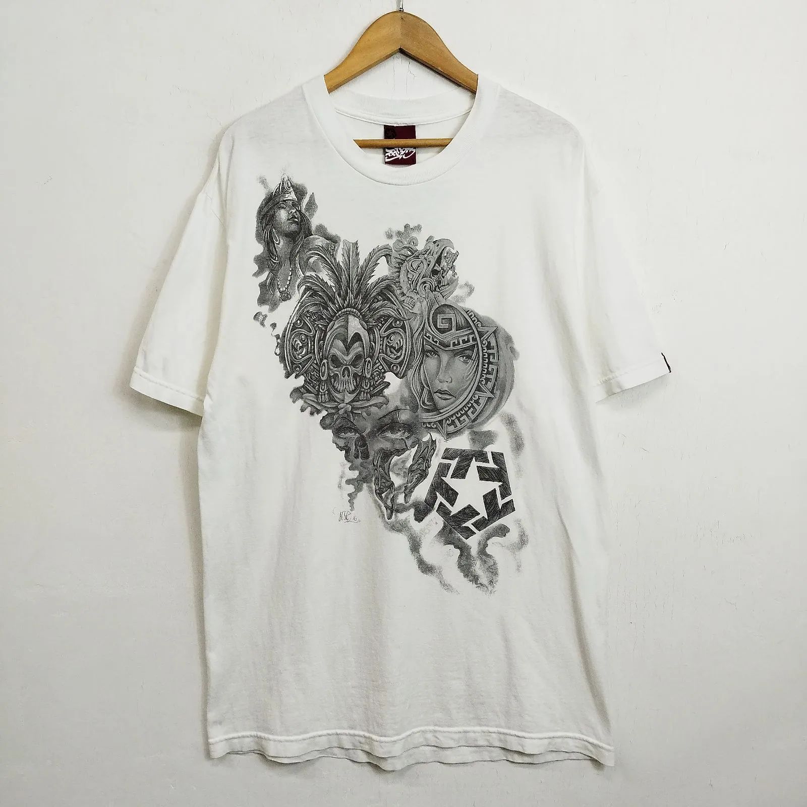 90s Tribal Gear チカーノタトゥー Tシャツ アート スカル ドクロ 神話