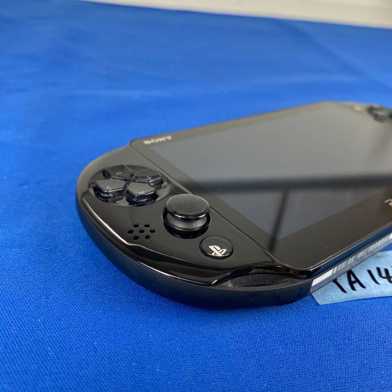 ◇YA143【限定モデル】SONY PSVita 2000 うたの☆プリンスさまっ