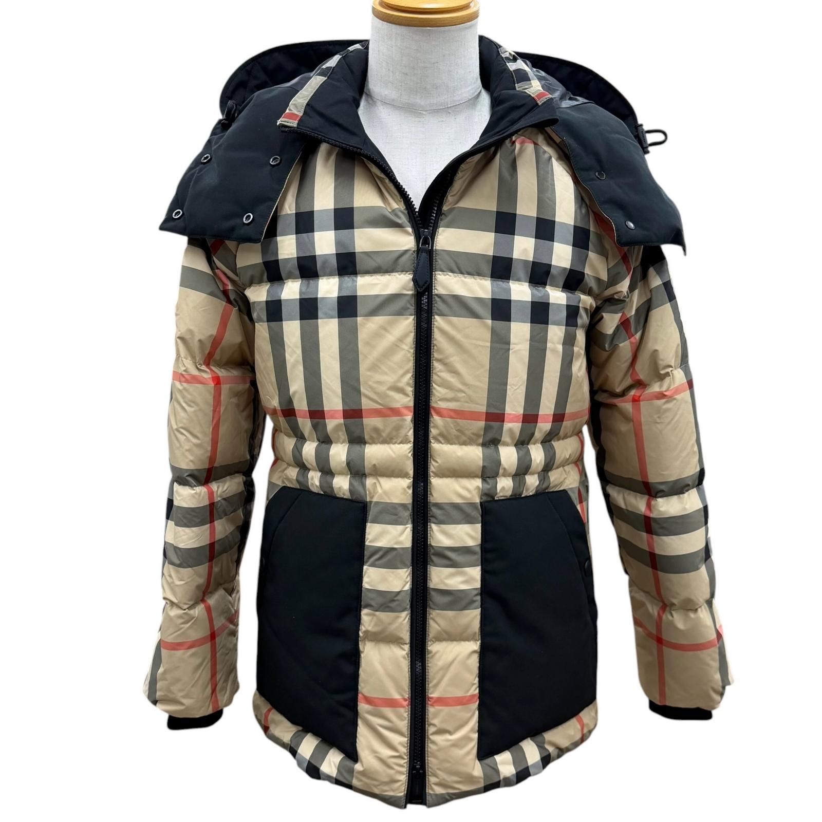 Burberry ダウンジャケット s BURBERRY (バーバリー) フード着脱可