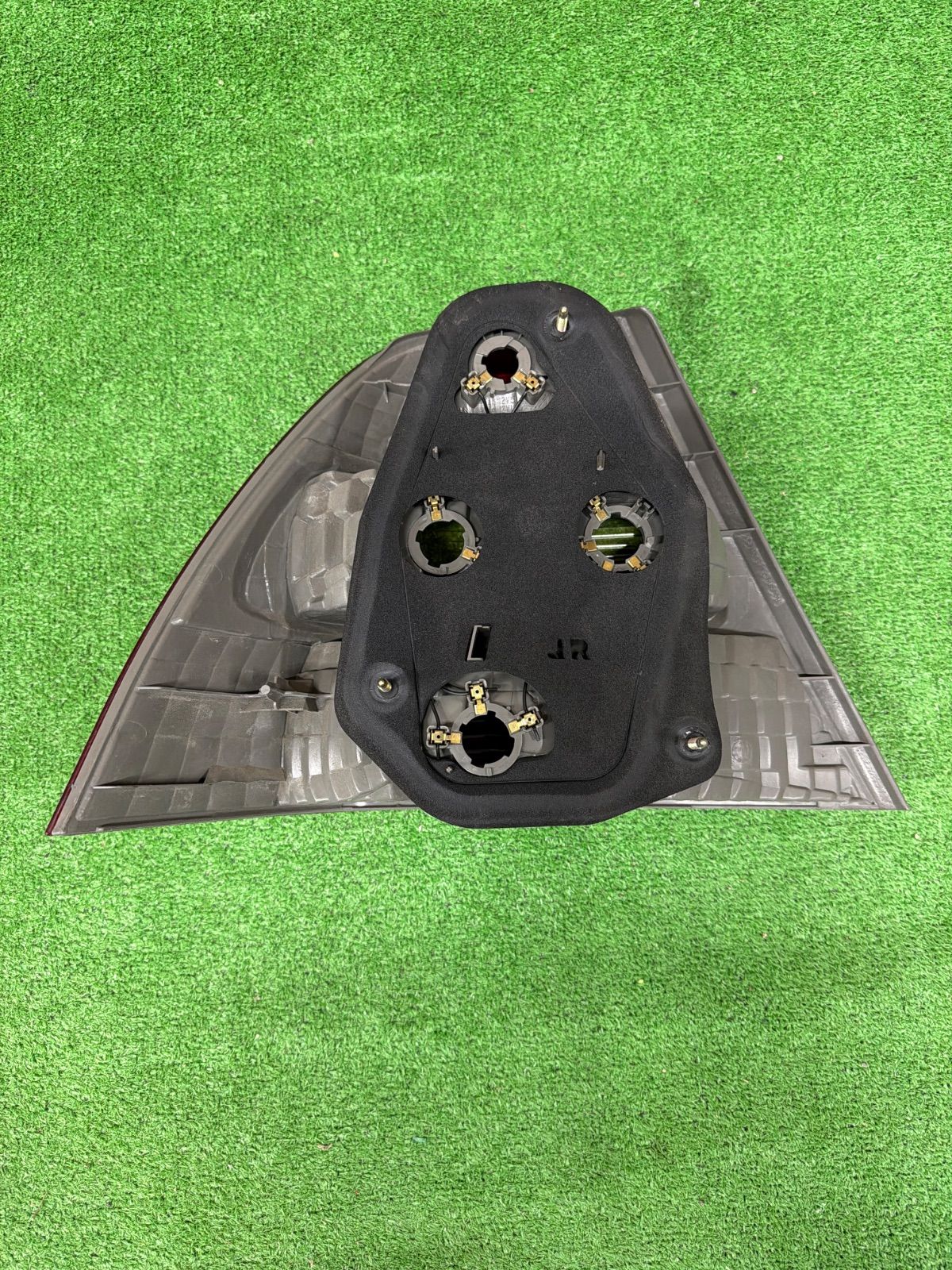 トヨタ カローラ NZE124 純正 右側 テールランプ KOITO 12-472 (855) トヨタ カローラ NZE124 純正 右側 テールランプ KOITO 12-472 (855)