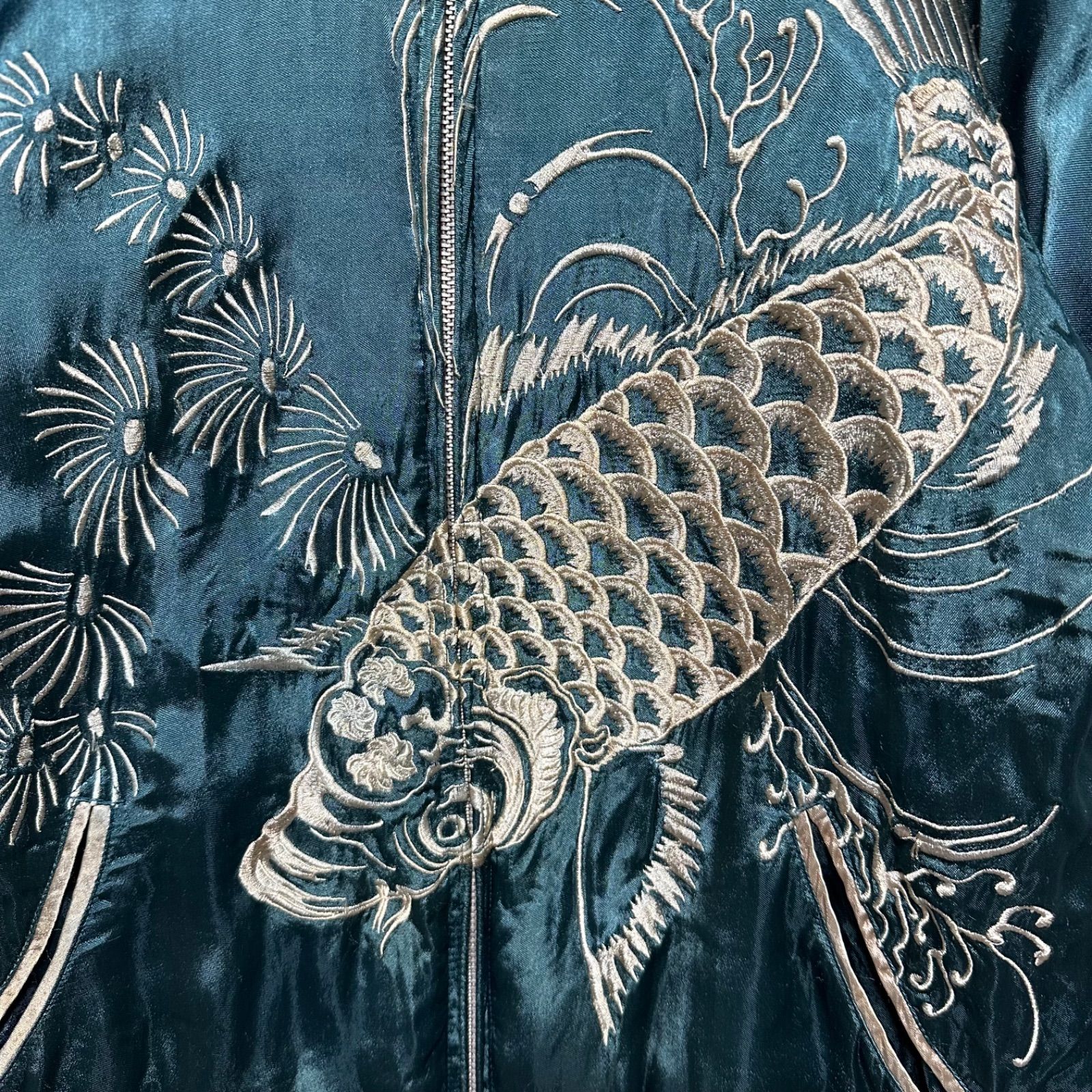 花旅楽団 スカジャン 鯉 刺繍 グリーン レーヨン100% リバーシブル 花旅楽団 スカジャン 鯉 刺繍 グリーン レーヨン100% リバーシブル
