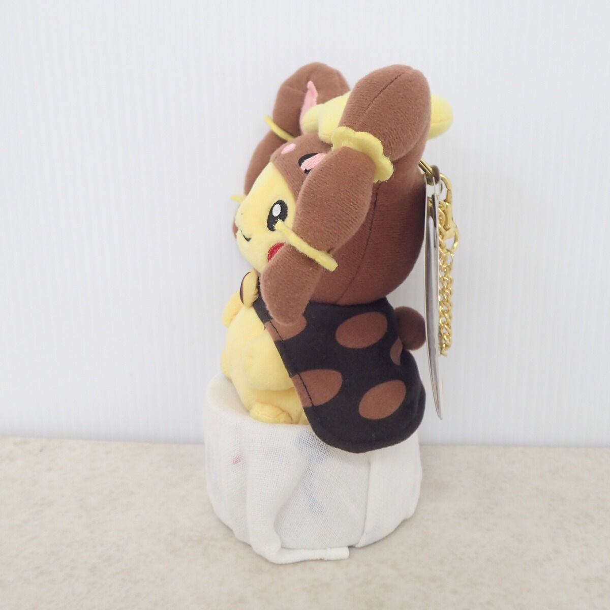 ポケモンセンター マスコット メガミミロップのポンチョを着た