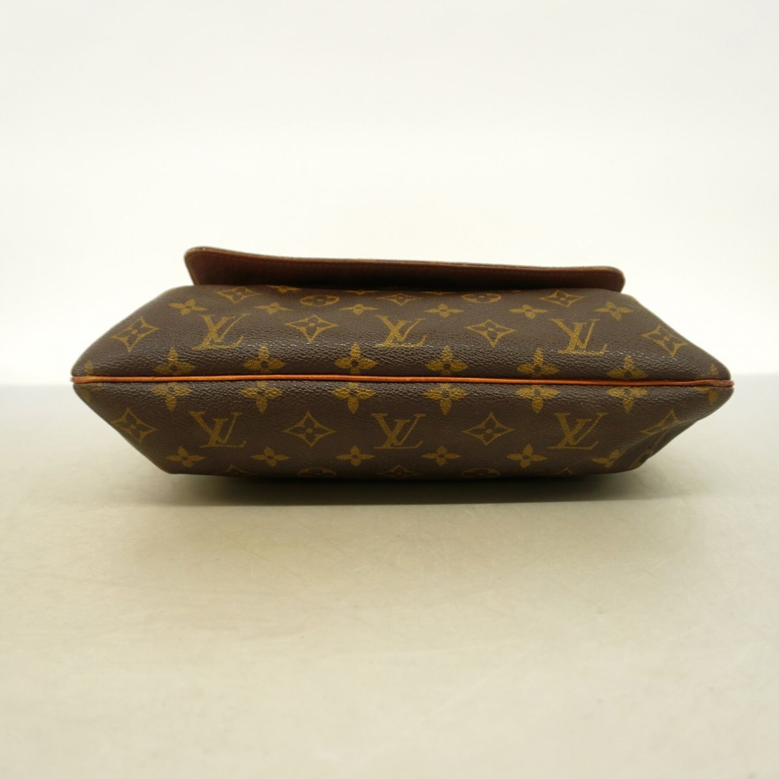 ルイ・ヴィトン(Louis Vuitton) ルイ・ヴィトン ショルダーバッグ 
