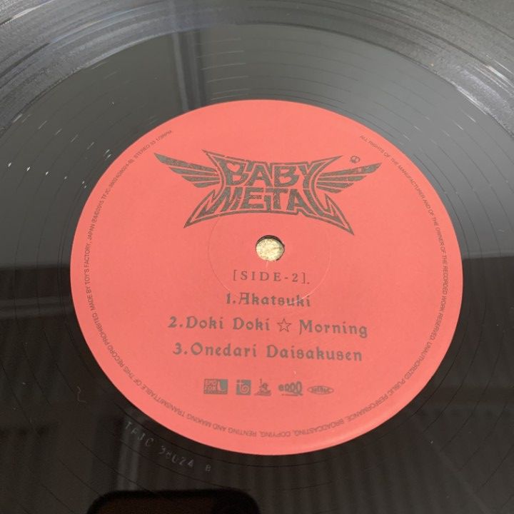 △01)【1点限り!】Babymetal/ベビーメタル/2LPレコード/国内盤/ヘヴィ