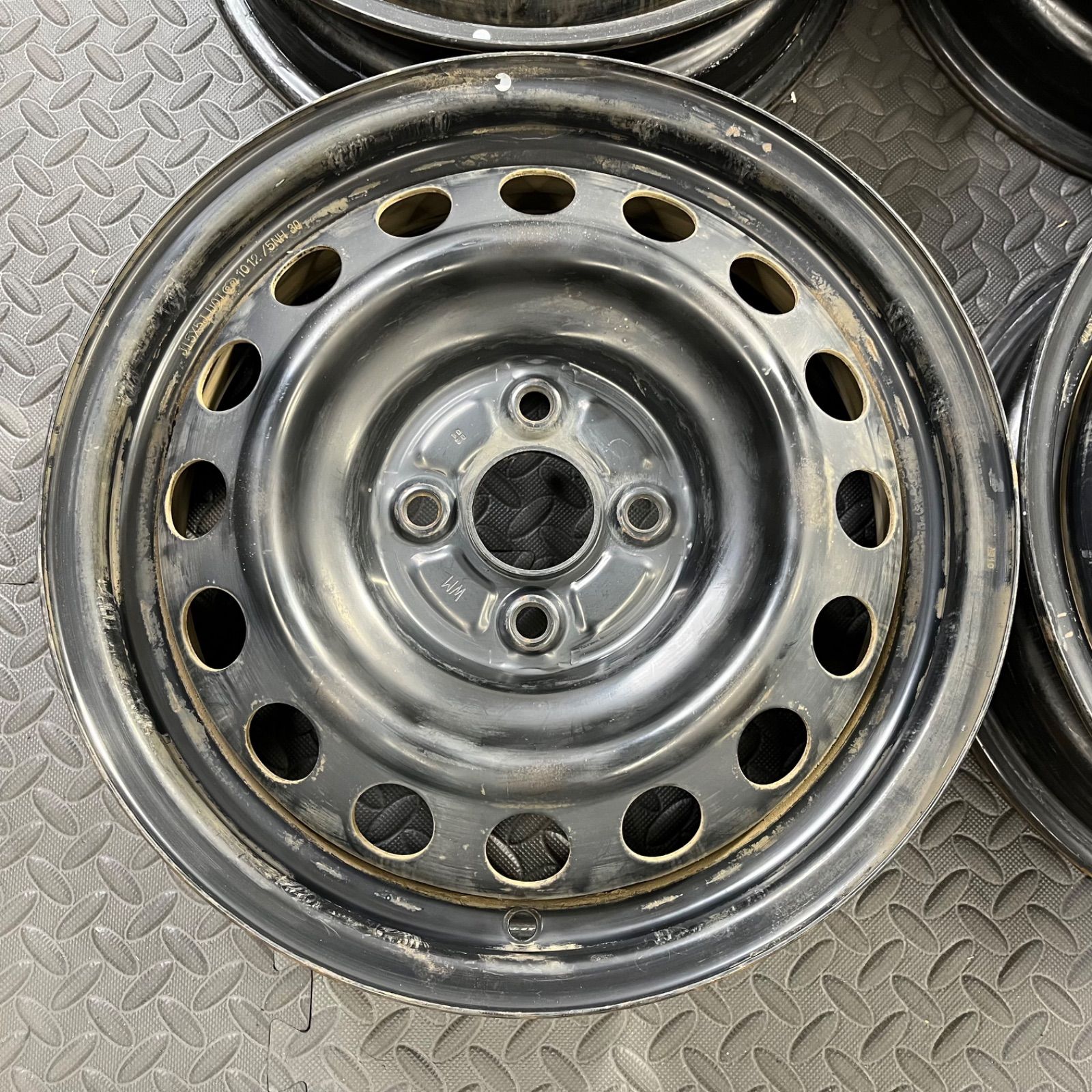 【新車】トヨタ純正 アクア ヴィッツ 15インチ【富山】トヨタ PCD100 カローラ ポルテ パッソ ルーミー スチール鉄ホイール 中古4本（カバー無し） 激安 4本セット】トヨタ パッソ/ルーミー 純正 スチール 鉄ホイール 鉄