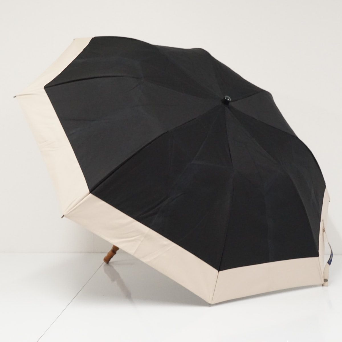 完全遮光折日傘 芦屋ロサブラン USED品 コンビ ブラック×ベージュ 竹