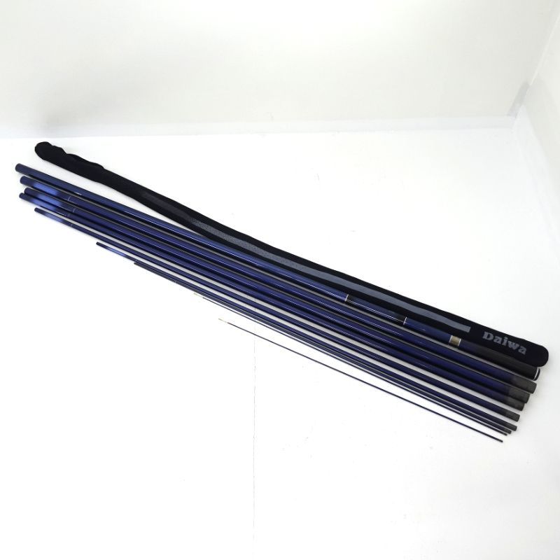 三重店】ダイワ 銀影マキシム T 早瀬抜90SZ 鮎ロッド(DAIWA) 【083