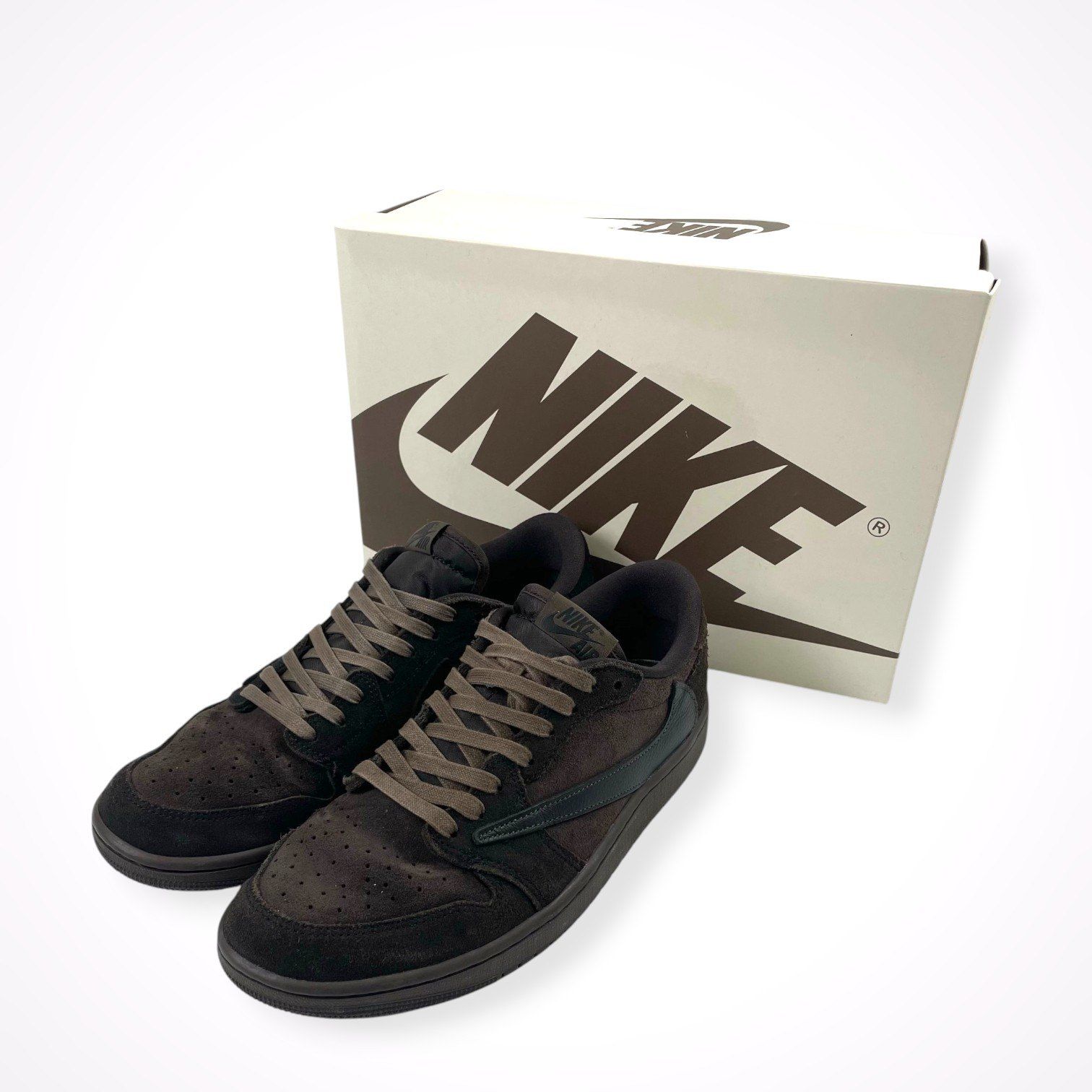 NIKE × Travis Scott / Air Jordan 1 Low OG SP 