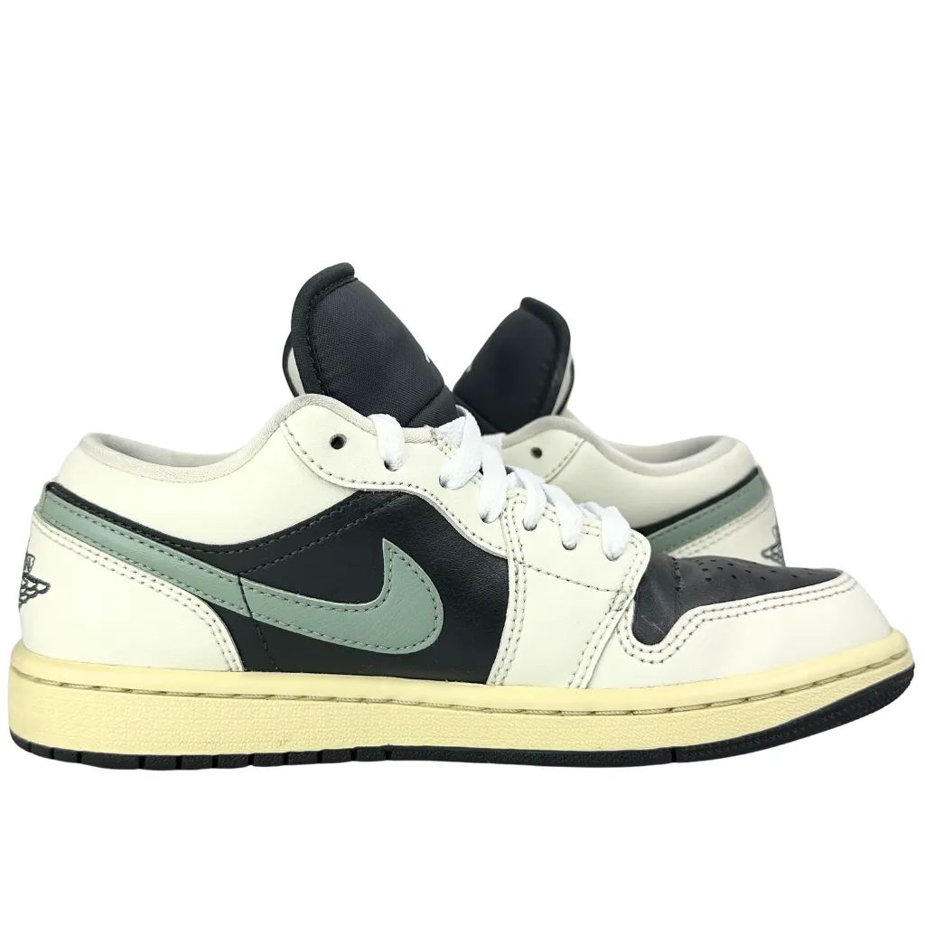 NIKE AIR JORDAN 1 LOW JADE SMOKE ナイキ エア ジョーダン 1 