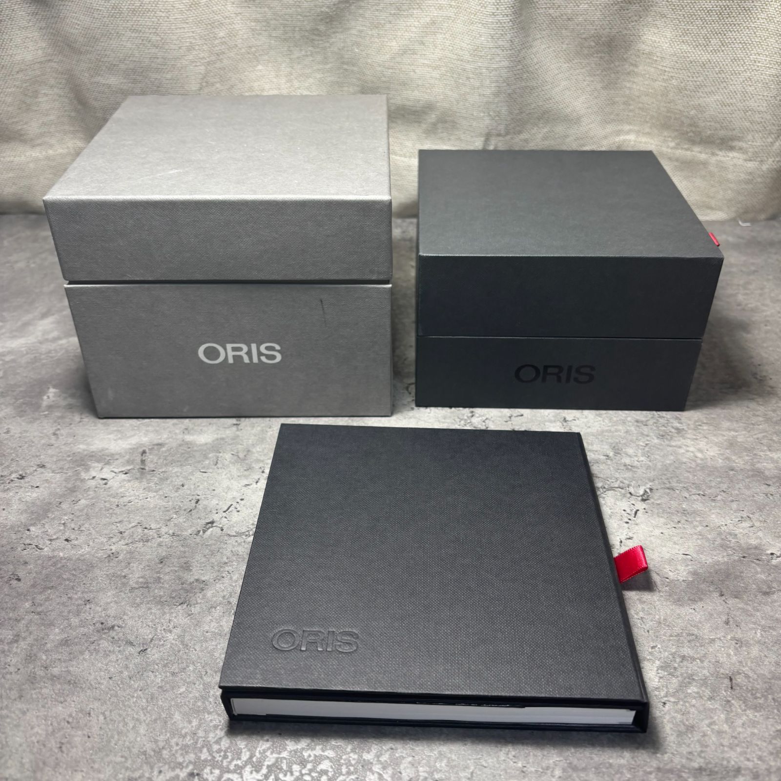 ORIS オリス 純正時計ボックス 空箱一式（内箱・外箱・取扱説明書・冊子付き） メンズ ORIS オリス 時計 ケース 空箱 BOX 外箱付 腕時計用 取扱説明書