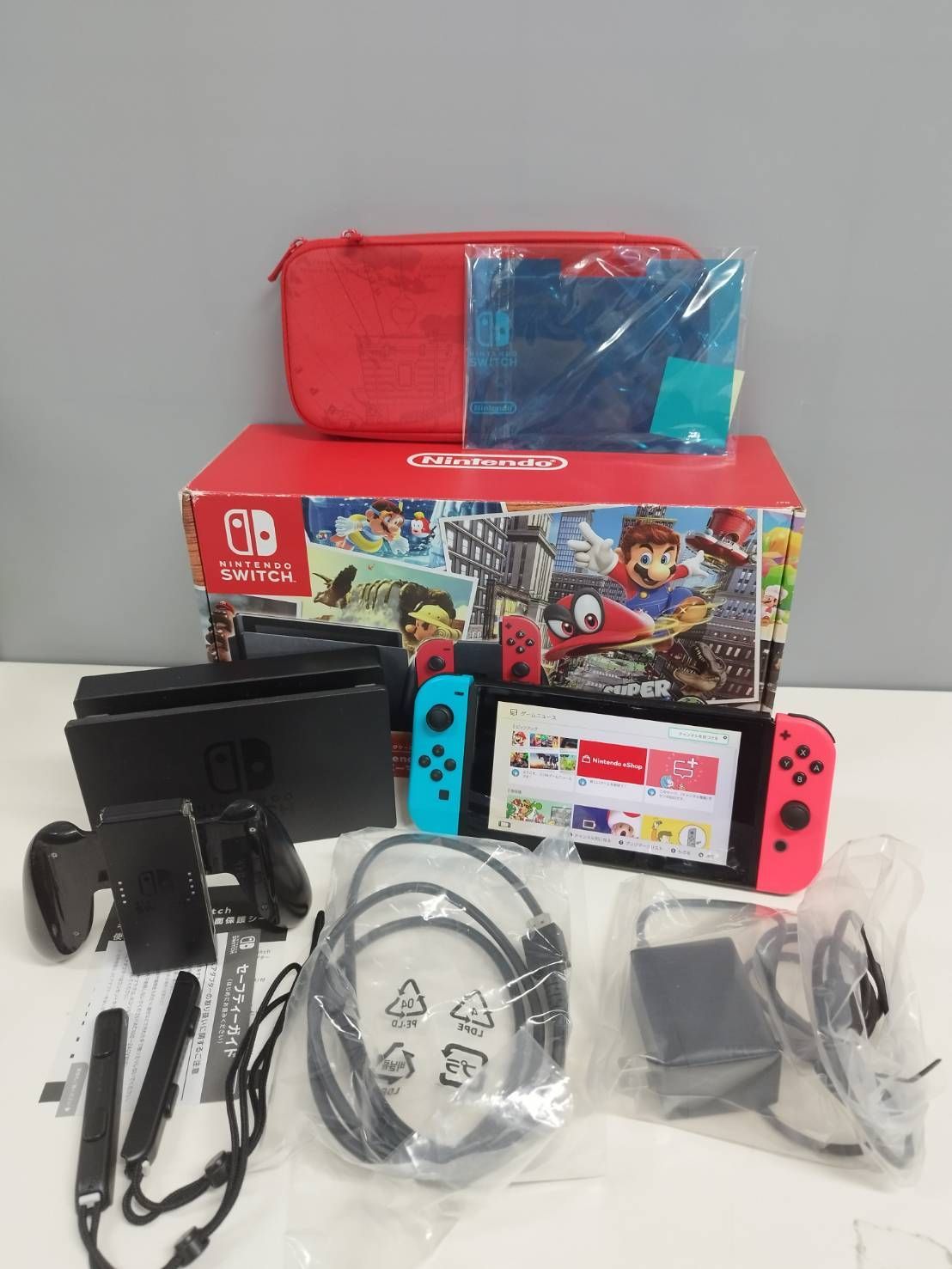 Nintendo Switch 本体 HAC-001(-01)/2021年製/バッテリー強化版〈HAC-S