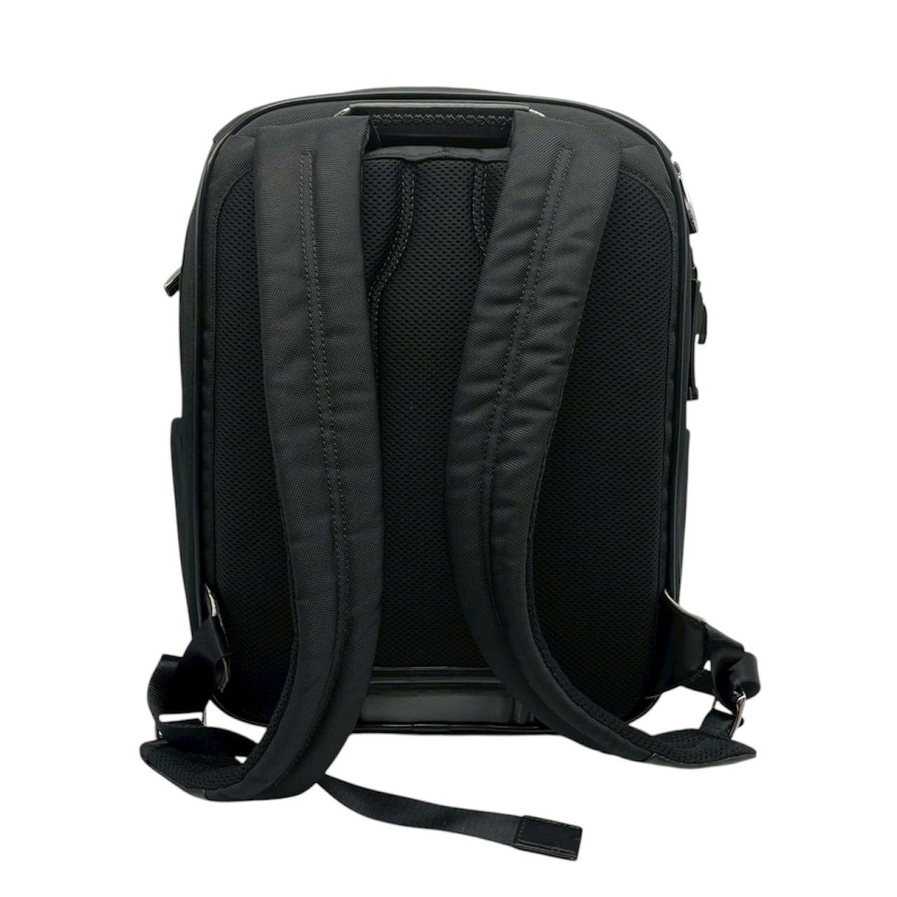 ＜終了＞【美品】TUMI　(トゥミ)   バックパック　アリーヴェ キングスフォード 25181D    黒 　多機能バッグパック　 楽天市場】トゥミ TUMI アリーヴェ キングスフォード 25181D リュック